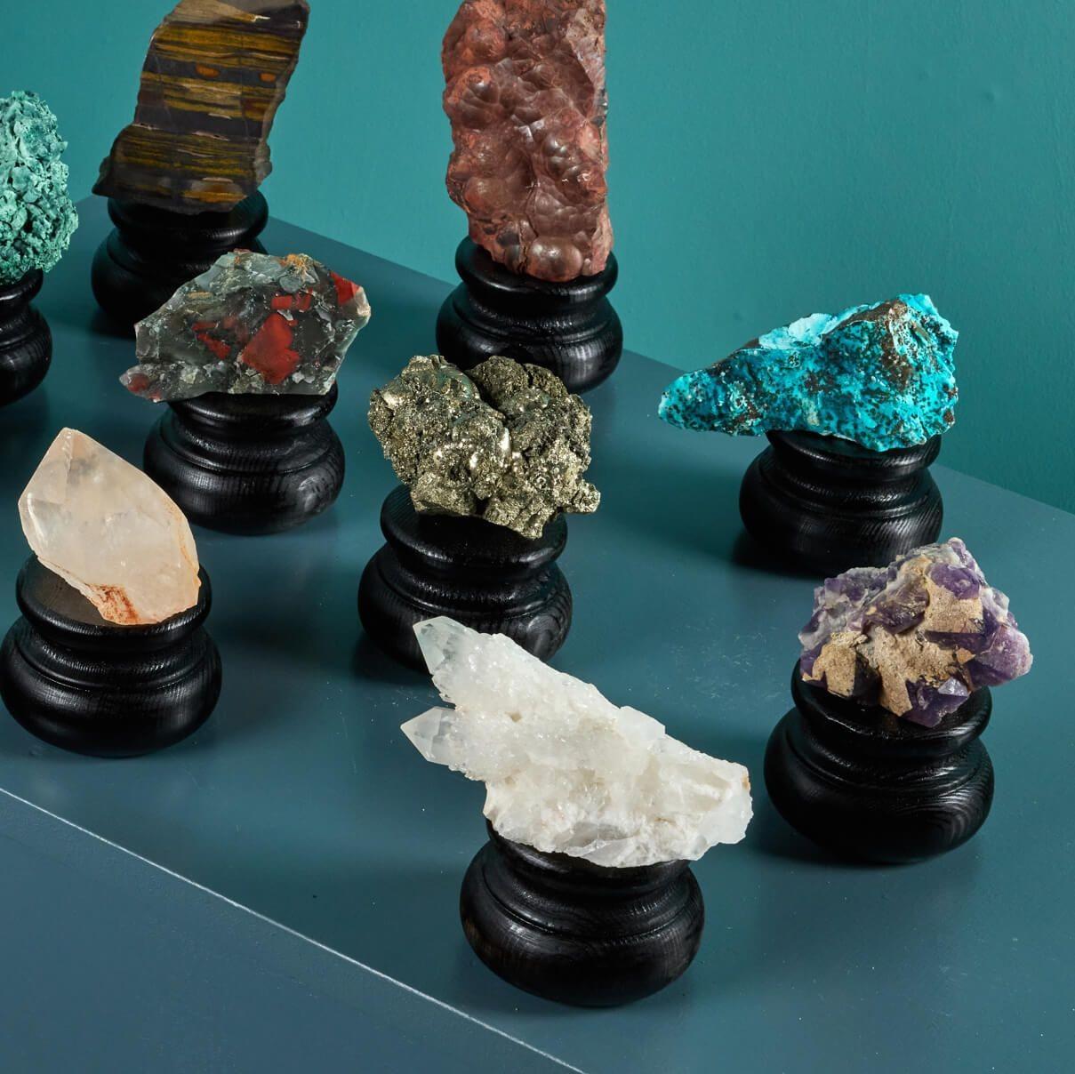 Africano Collection'S di 10 esemplari di minerali naturali in scala di gabinetto in vendita