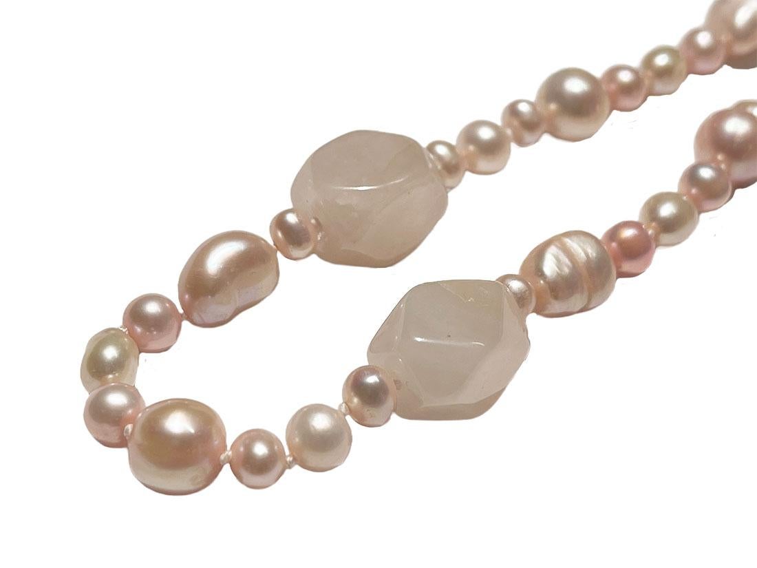Collection of 10 mid-20th century necklaces with different beads and lengths.

The rose necklace which is about 72 cm long is made of freshwater pearl and rose quartz. The freshwater pearl measures about 1 cm long and the quartz 1.5 cm.

The