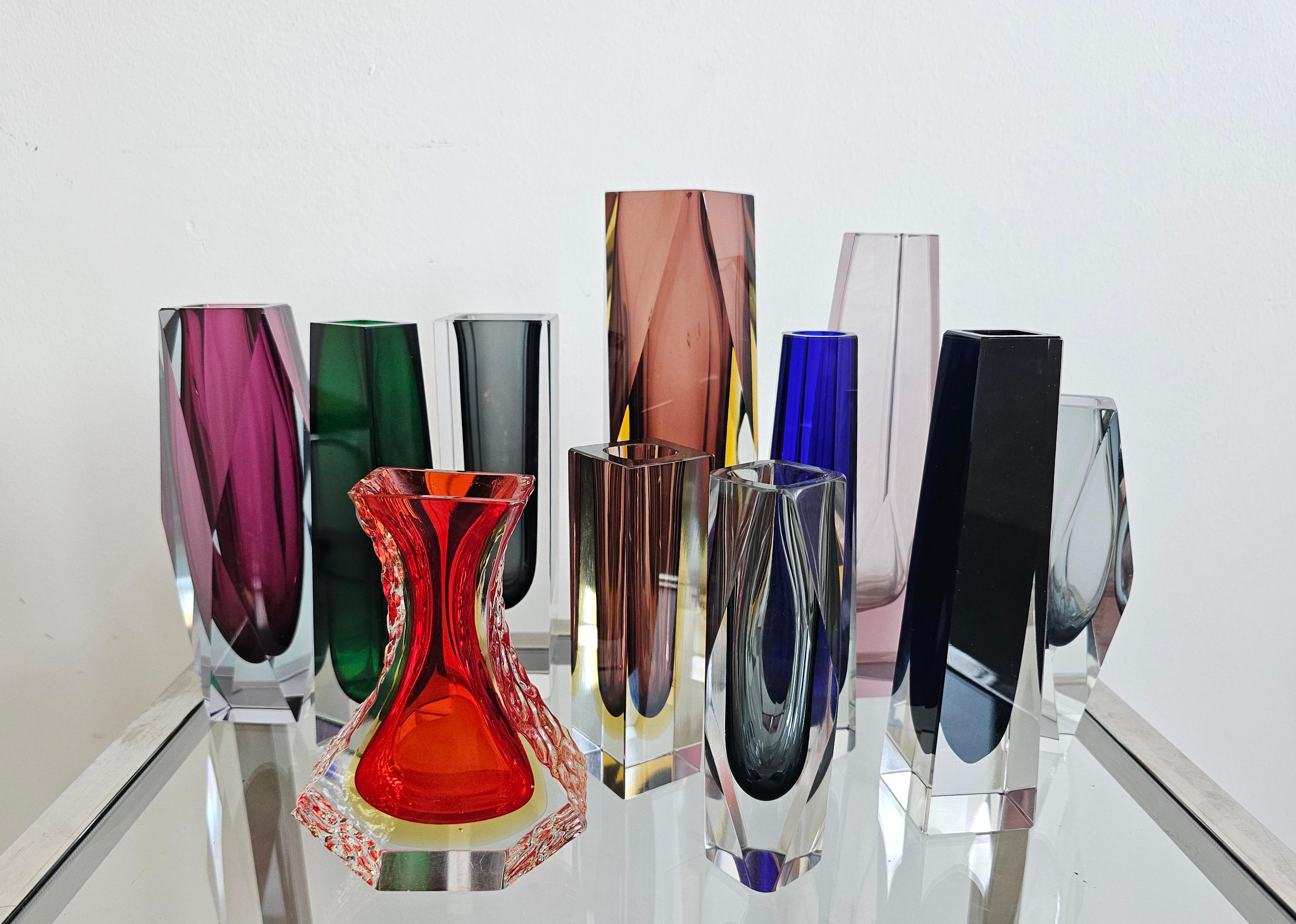 Collection of 11 Mid Century Modern Sommerso Glass Vases, Italy 1960s and 1970s For Sale 1