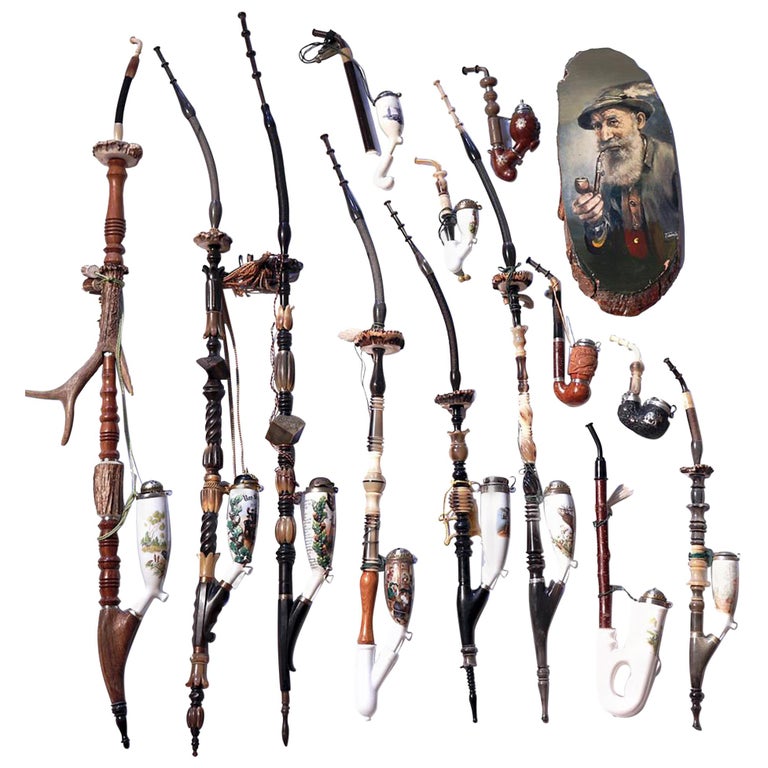 Collection of 13 Traditional German Porcelain Tobacco Pipes For Sale at