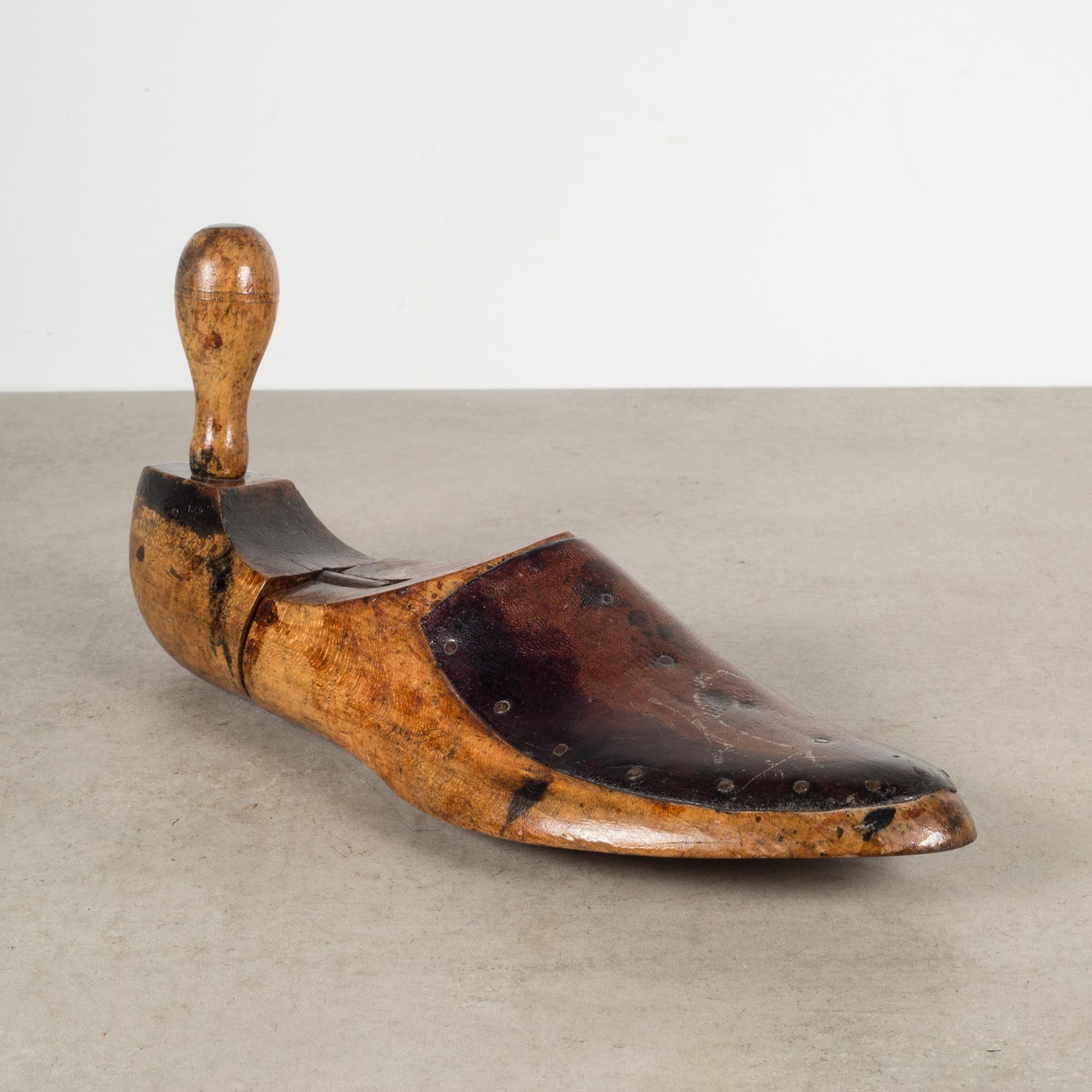 About

Decorative only.

A collection of 17 original cobbler's wooden shoe forms. All singles. One is topped with leather. Finished in and oil and paste wax. Shellaced. They have retained their original finish and have the appropriate wear.

Creator