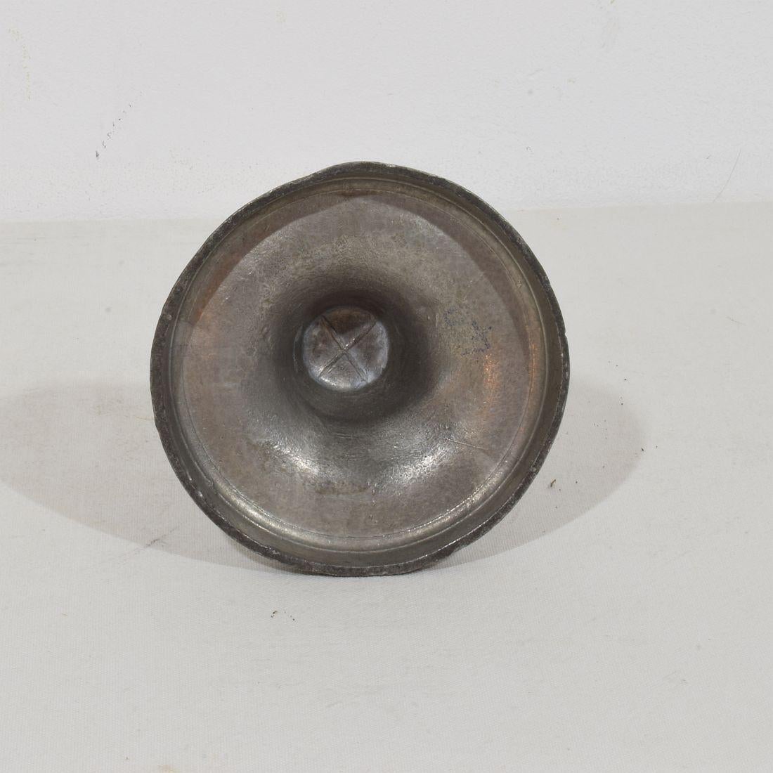 Collezione di portacandele in peltro francesi del XVIII-XIX secolo in vendita 4