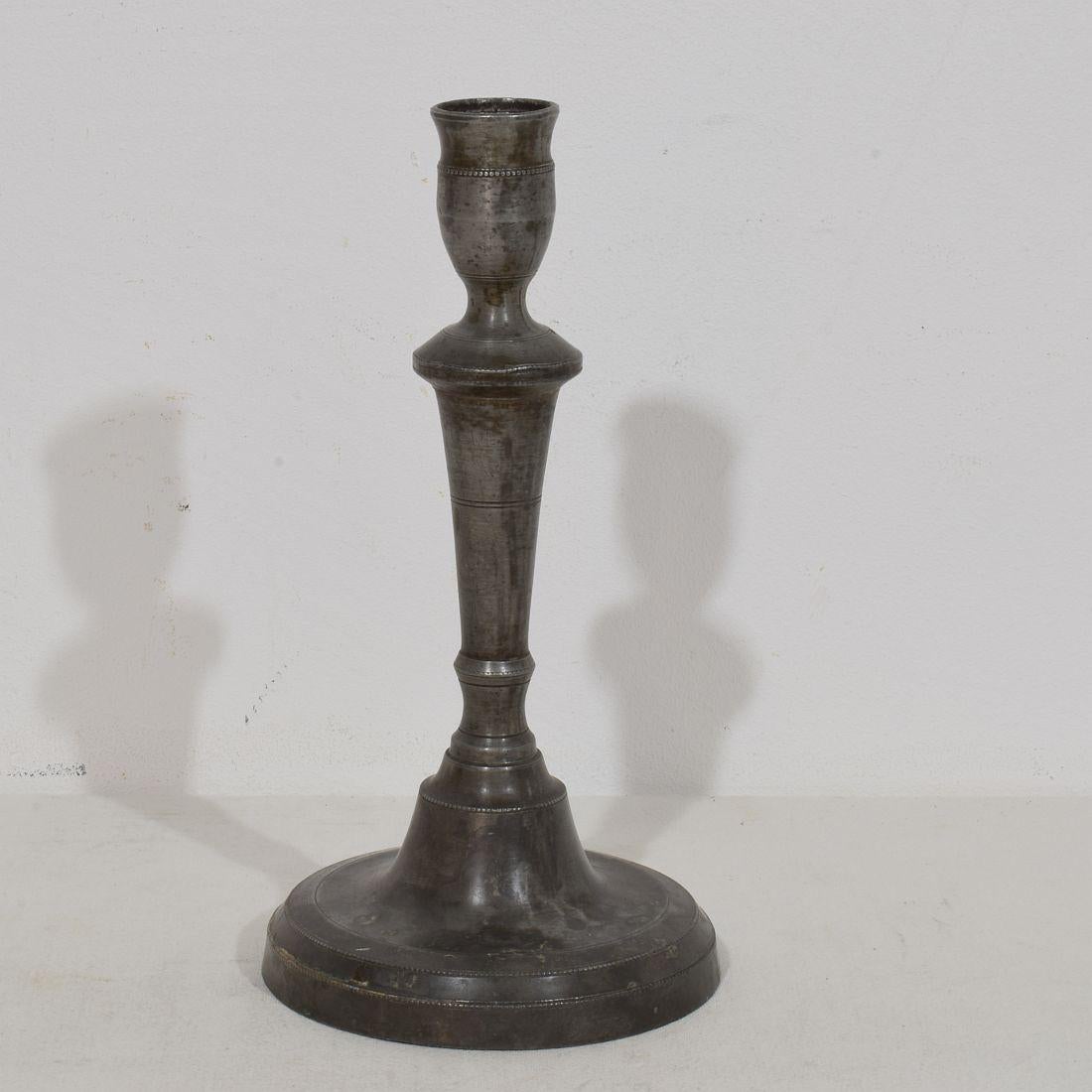 Colección de candelabros de peltre franceses de los siglos XVIII-XIX Francés en venta