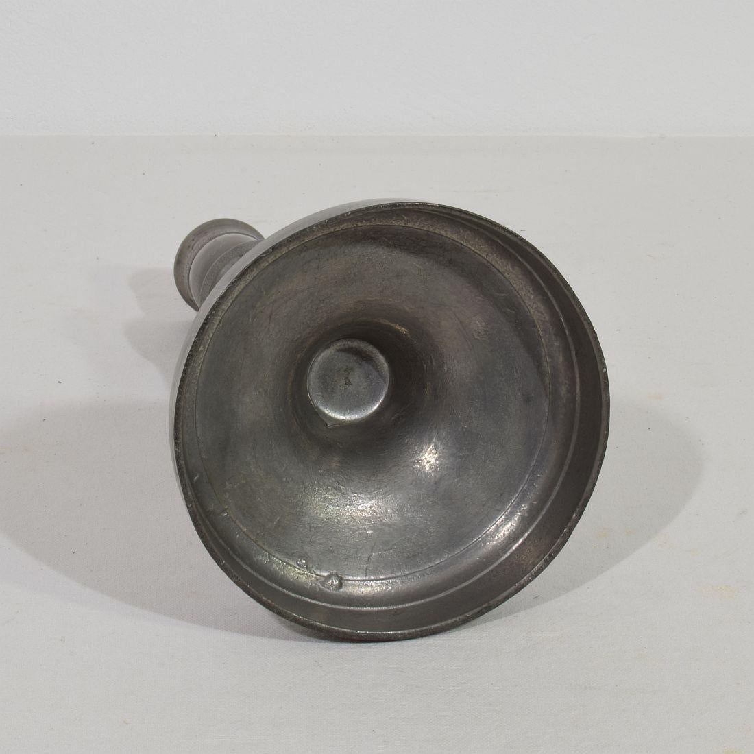 Peltro Collezione di portacandele in peltro francesi del XVIII-XIX secolo in vendita