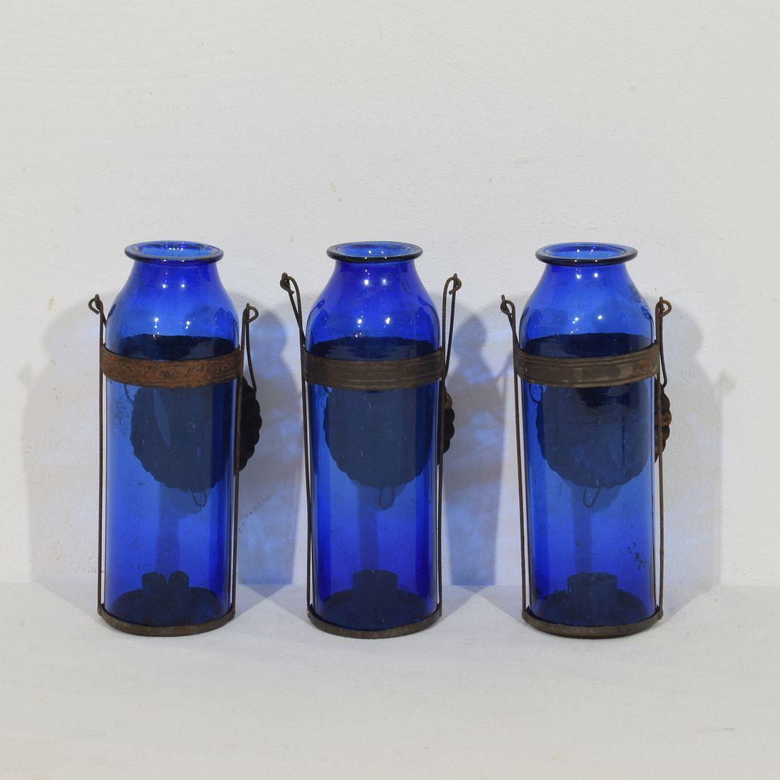 The Collective of 19th Century French Glass Lanterns (Lanternes en verre françaises du 19e siècle) Bon état - En vente à Buisson, FR