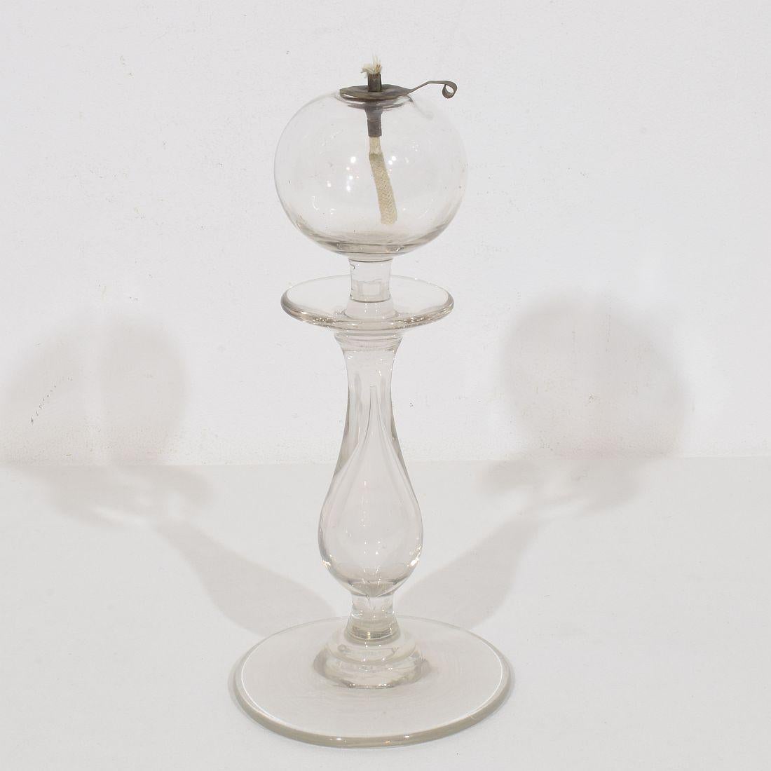 Provincial français Collection de lampes à huile en verre du 19e siècle de style French Weaver en vente