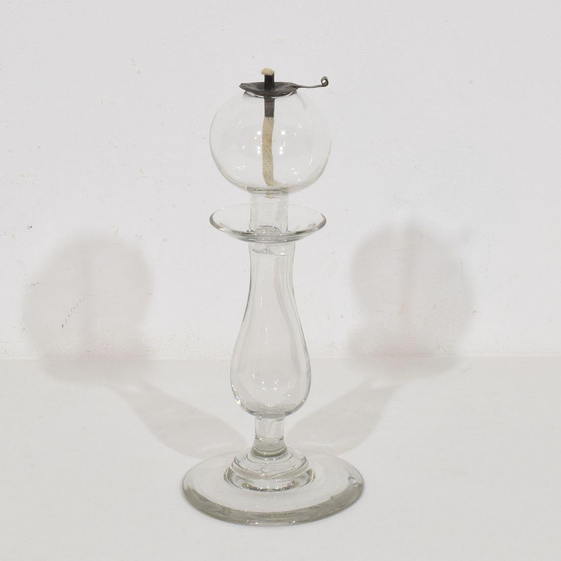 Colección de Lámparas de Aceite de Vidrio Weaver Francesas del Siglo XIX Provincial francés en venta