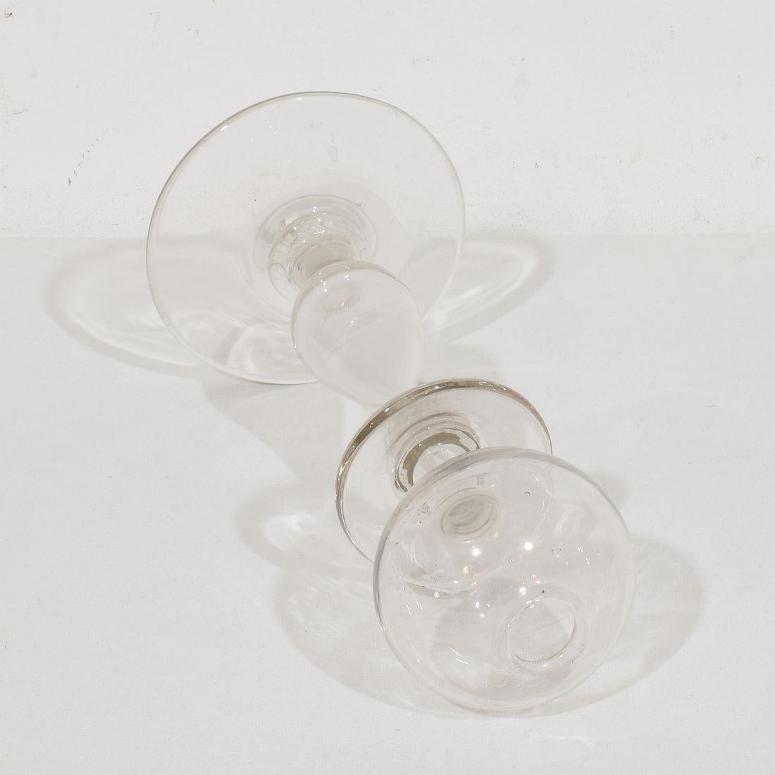 Fait main Collection de lampes à huile en verre du 19e siècle de style French Weaver en vente