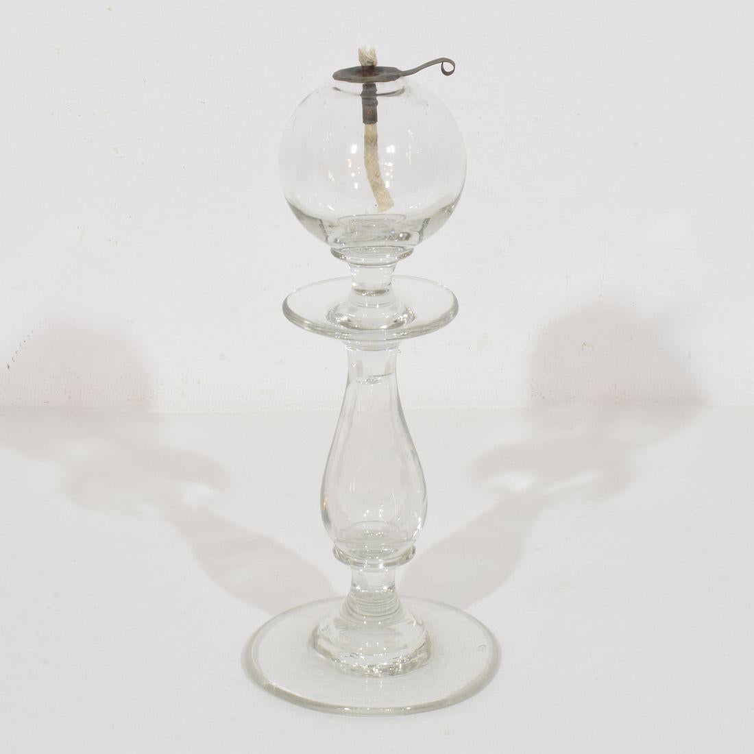 Collection of 19th Century French Glass Weaver Oil Lamps im Angebot 1