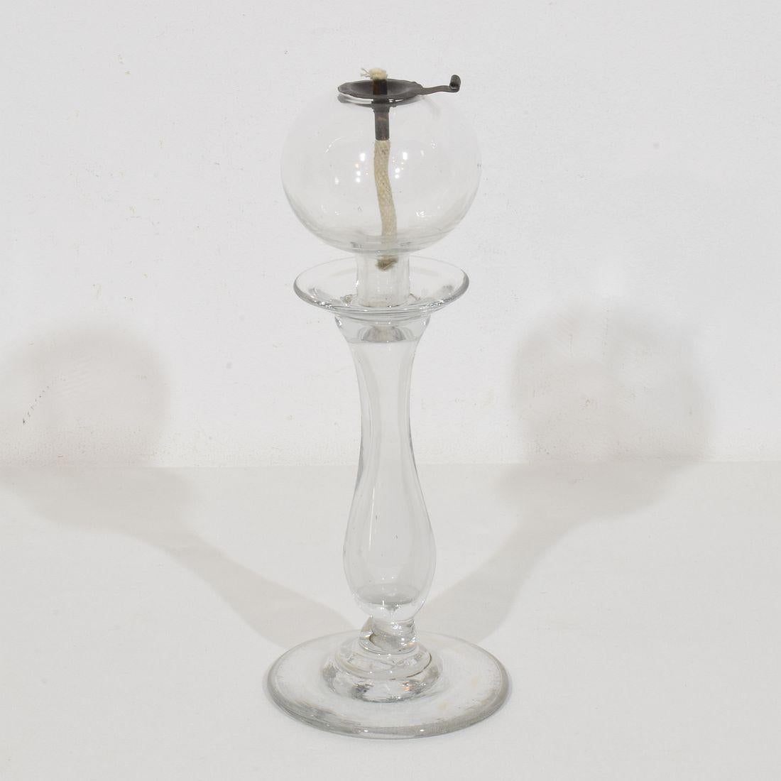 Colección de Lámparas de Aceite de Vidrio Weaver Francesas del Siglo XIX en venta 1