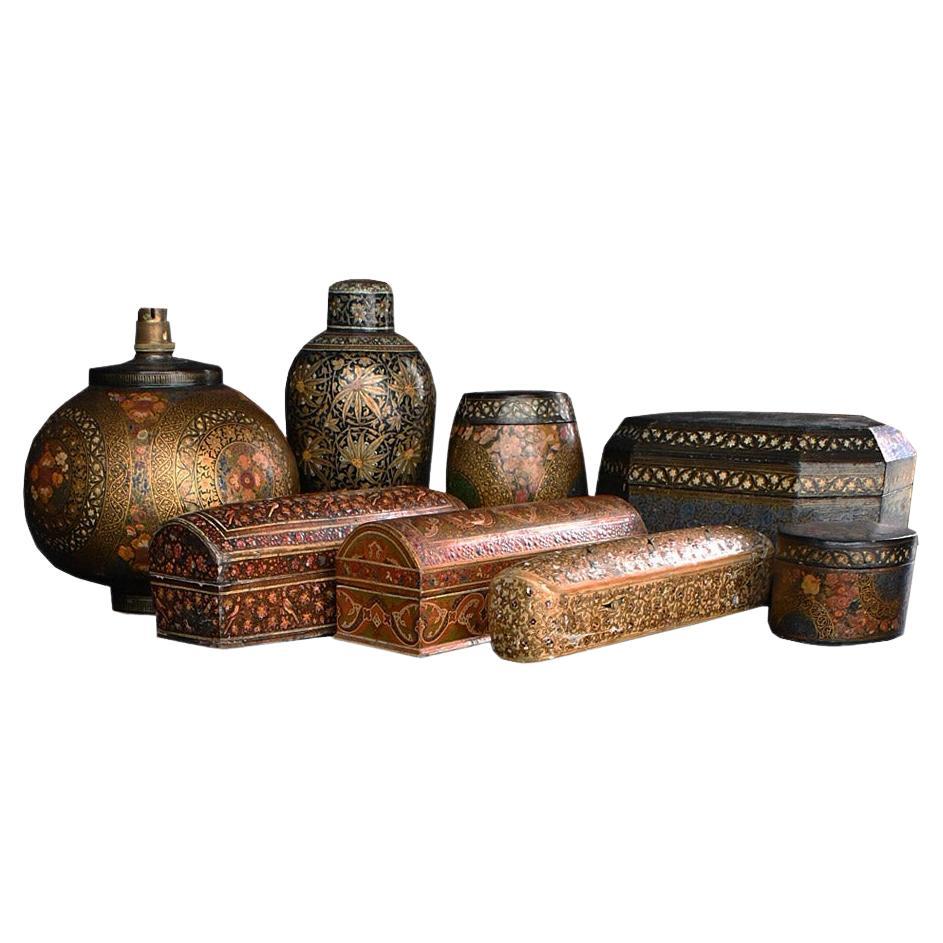 Collection de boîtes en papier mâché du Cachemire du XIXe siècle en vente