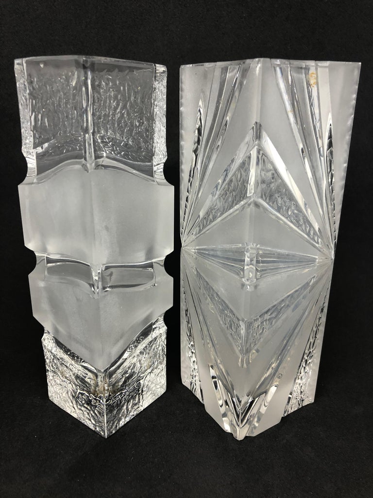 Collection of 2 Ice Block Glass Vases, German, 1980s In Good Condition For Sale In Nürnberg, DE