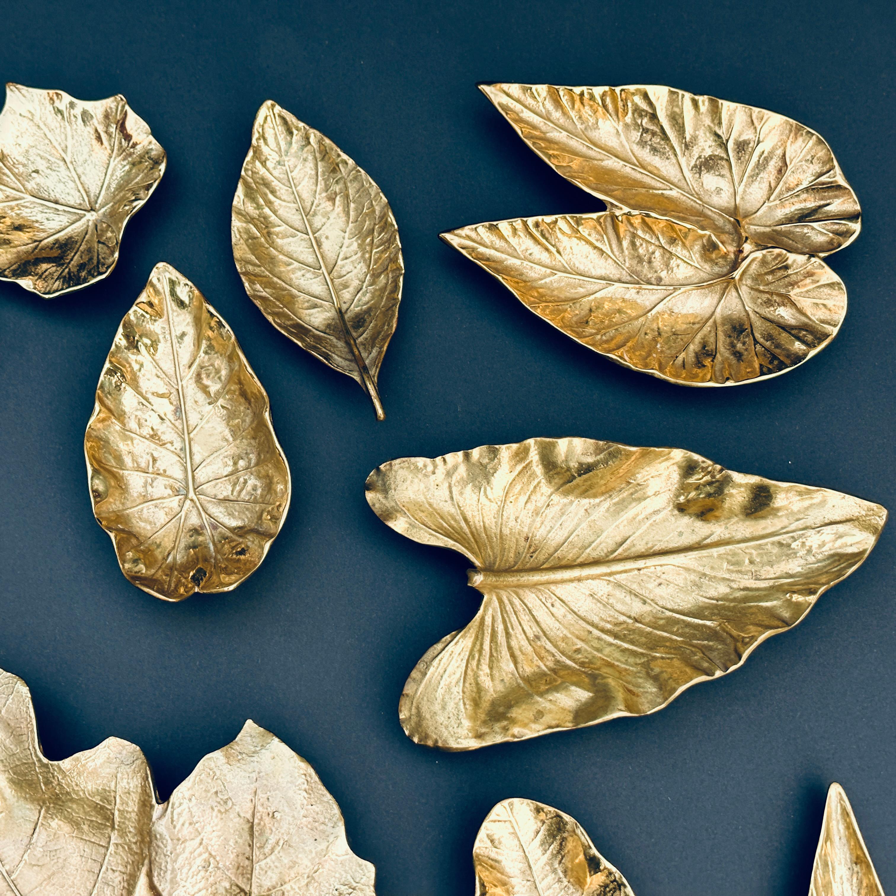 20th Century Collection of 22 Virginia Metalcrafters Brass Leaf Sculptures For Sale