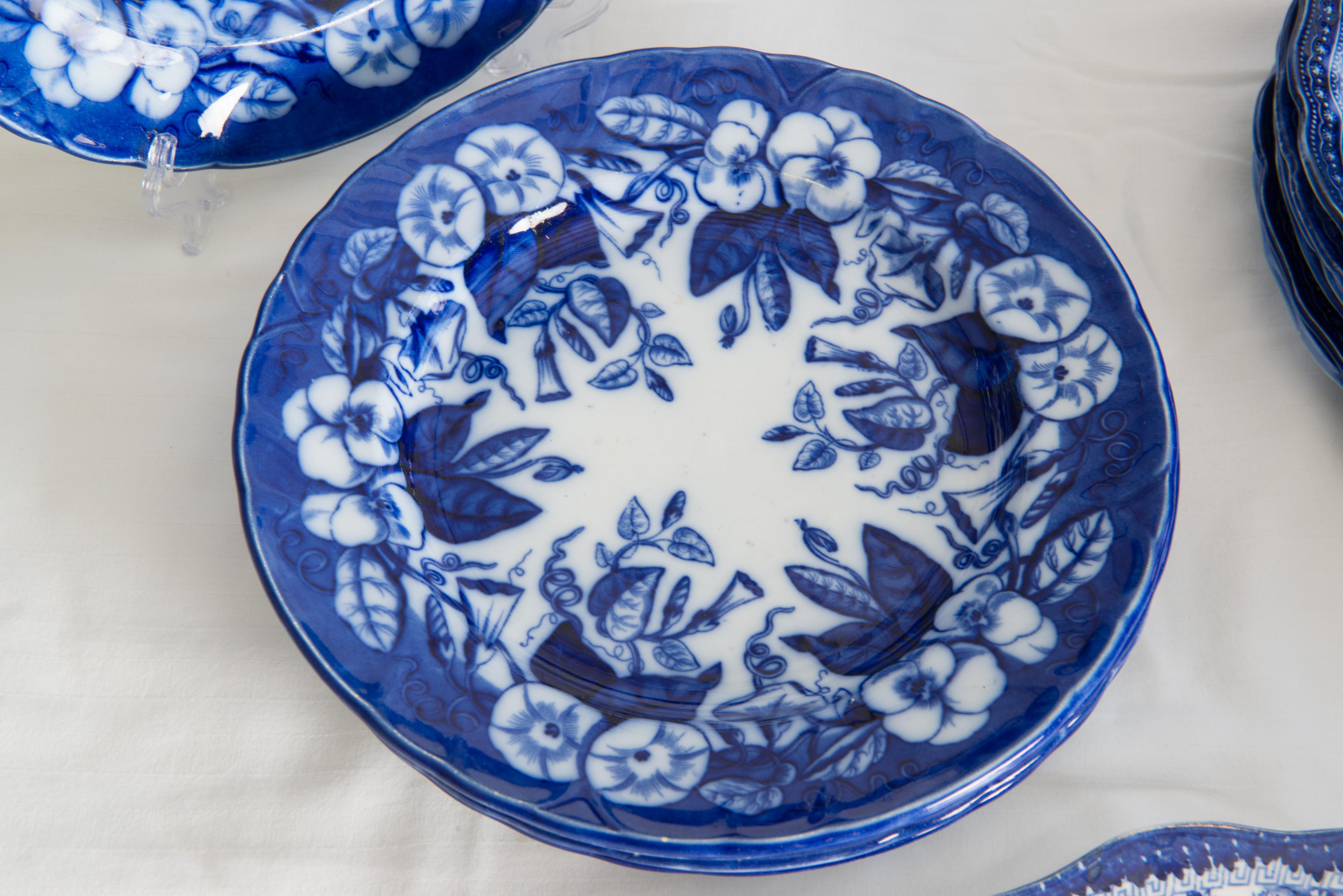 English Collection of 227 Pieces of Flow Blue China For Sale