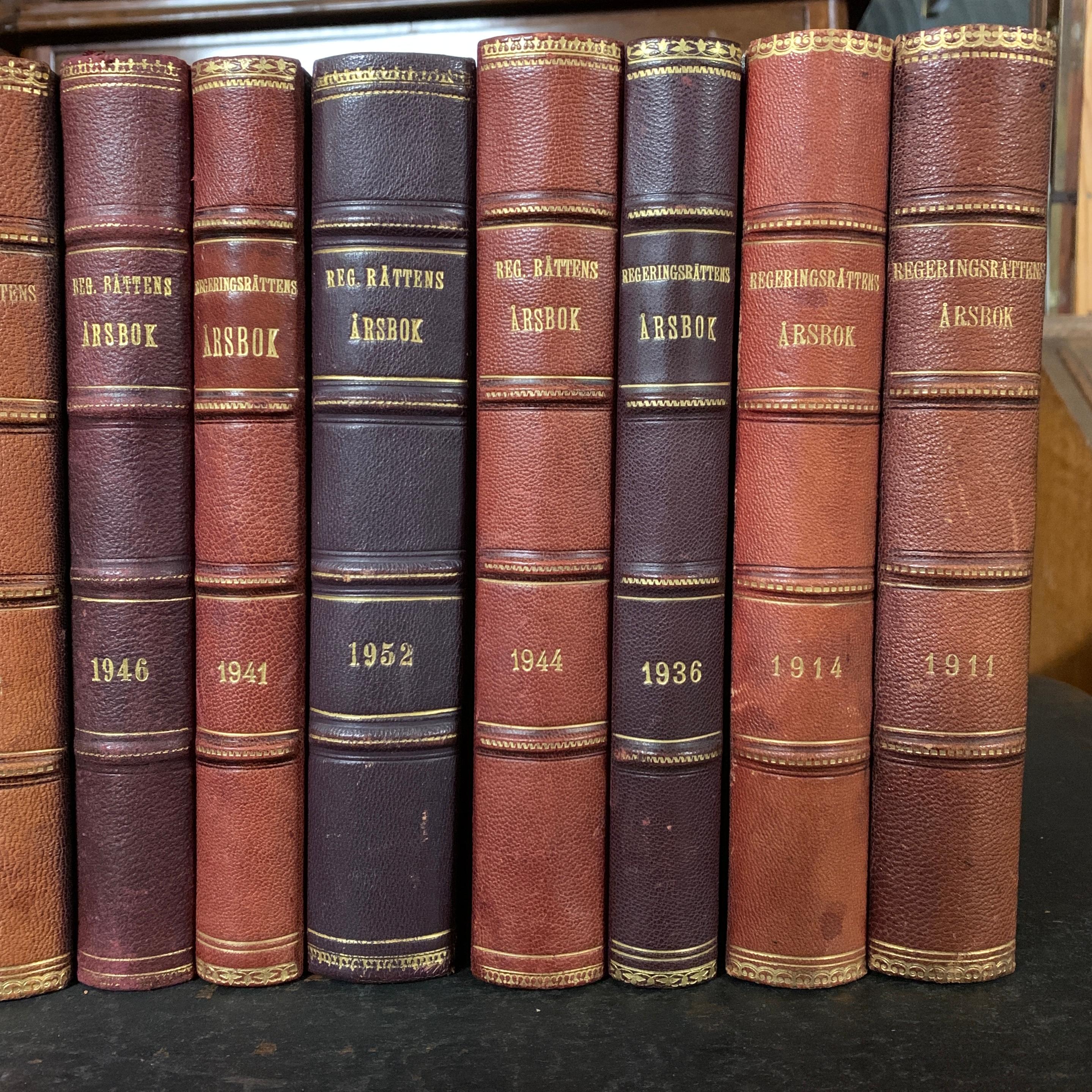Collection of 24 Swedish 20th Century Leather-Bound Books For Sale 2