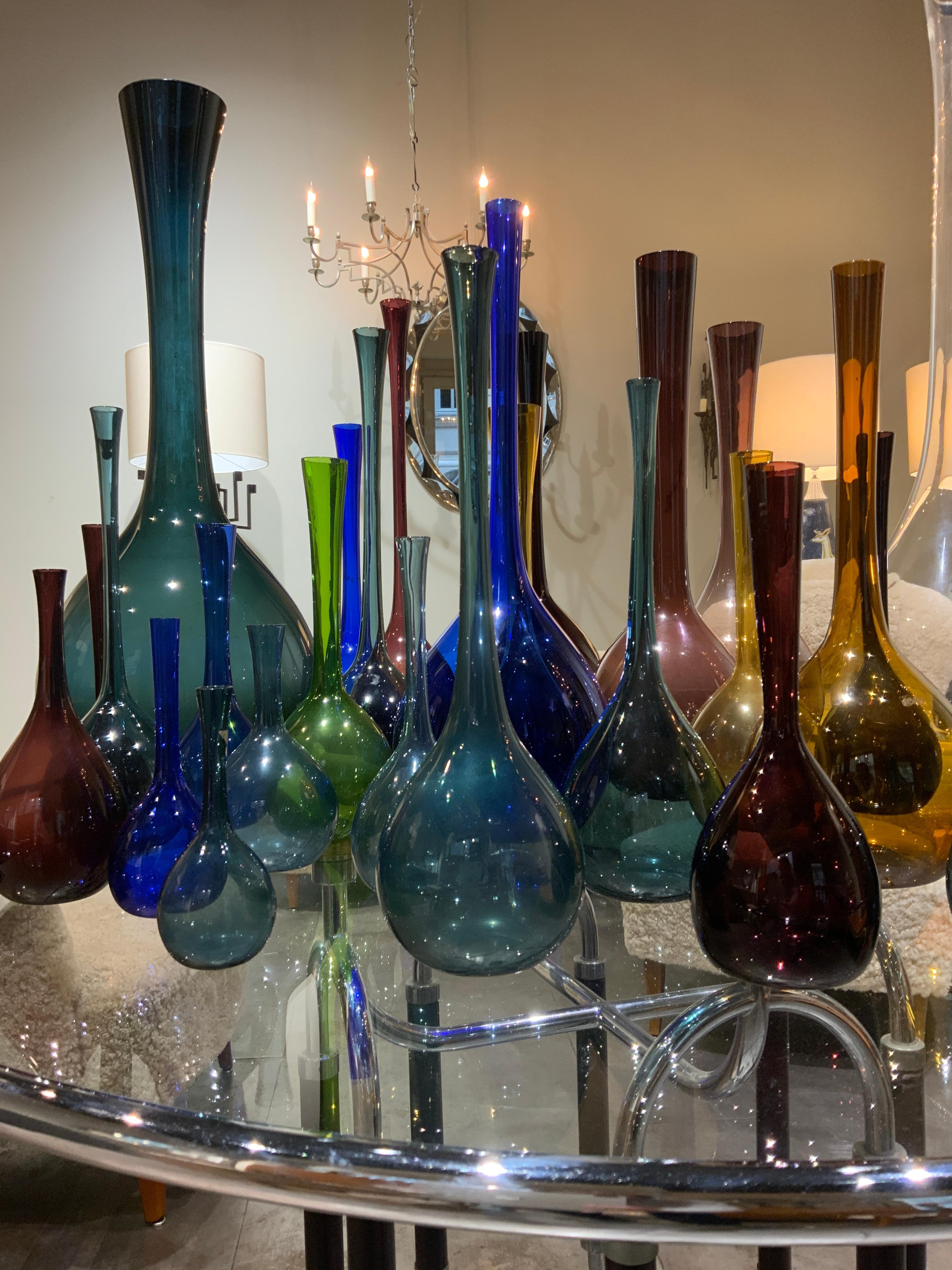 Rare and beautifull collection of 29 glass vases by Arthur Percy for Gullaskruf 
Sweden circa 1950
Size from 15 cm to 95 cm 
Some with stains inside 