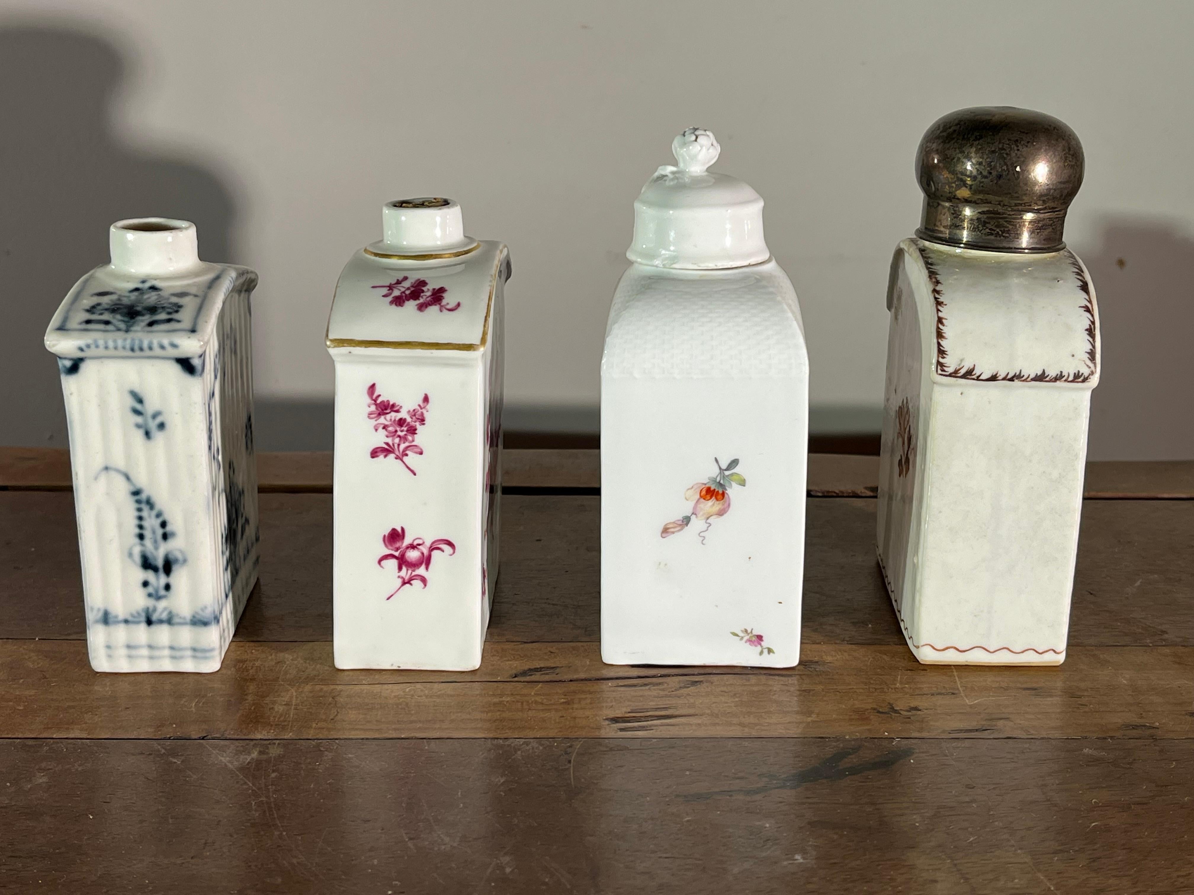 Faïence Collection de 4 boîtes à thé d'exportation chinoise, 18ème siècle en vente