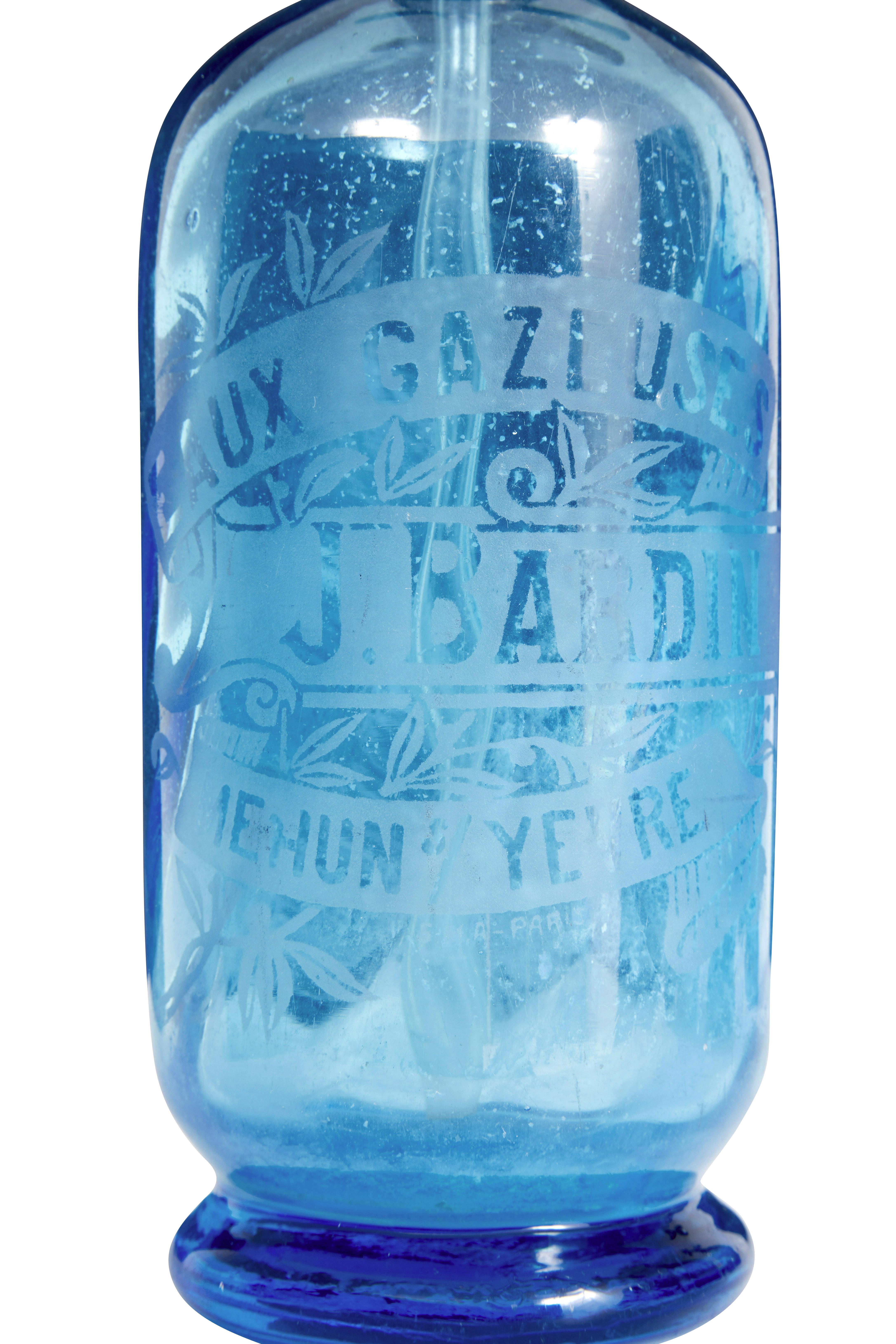 Français Collectional de 4 siphons à soda en verre gravé art déco français en vente