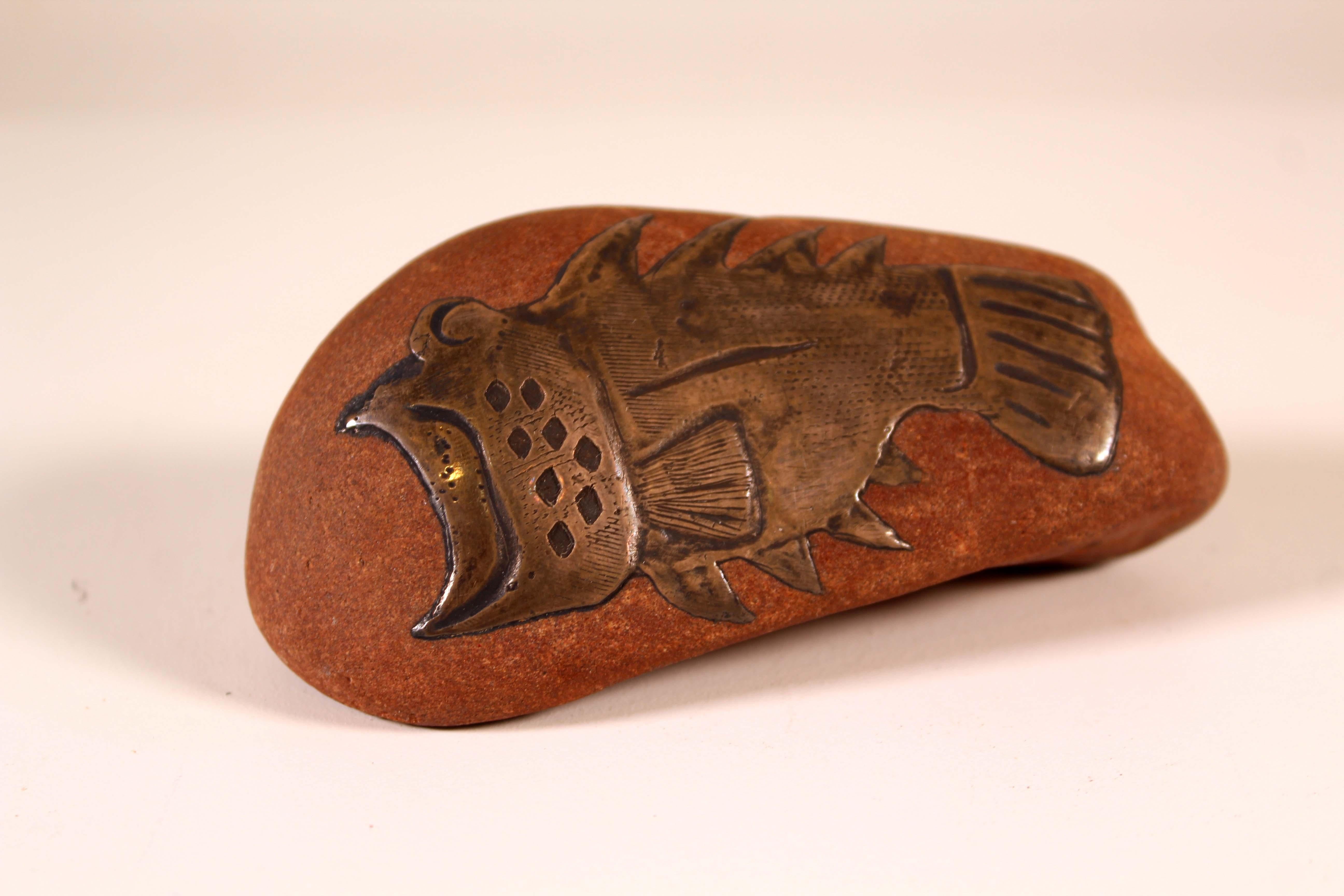 Kollektion von 4 Inuit-Steinschnitzereien, signiert im Angebot 2
