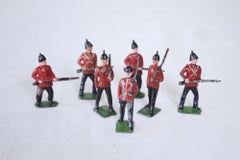 Collection of 40 Pre WW1 Lead Soldiers, Scots Guards and English Regiments