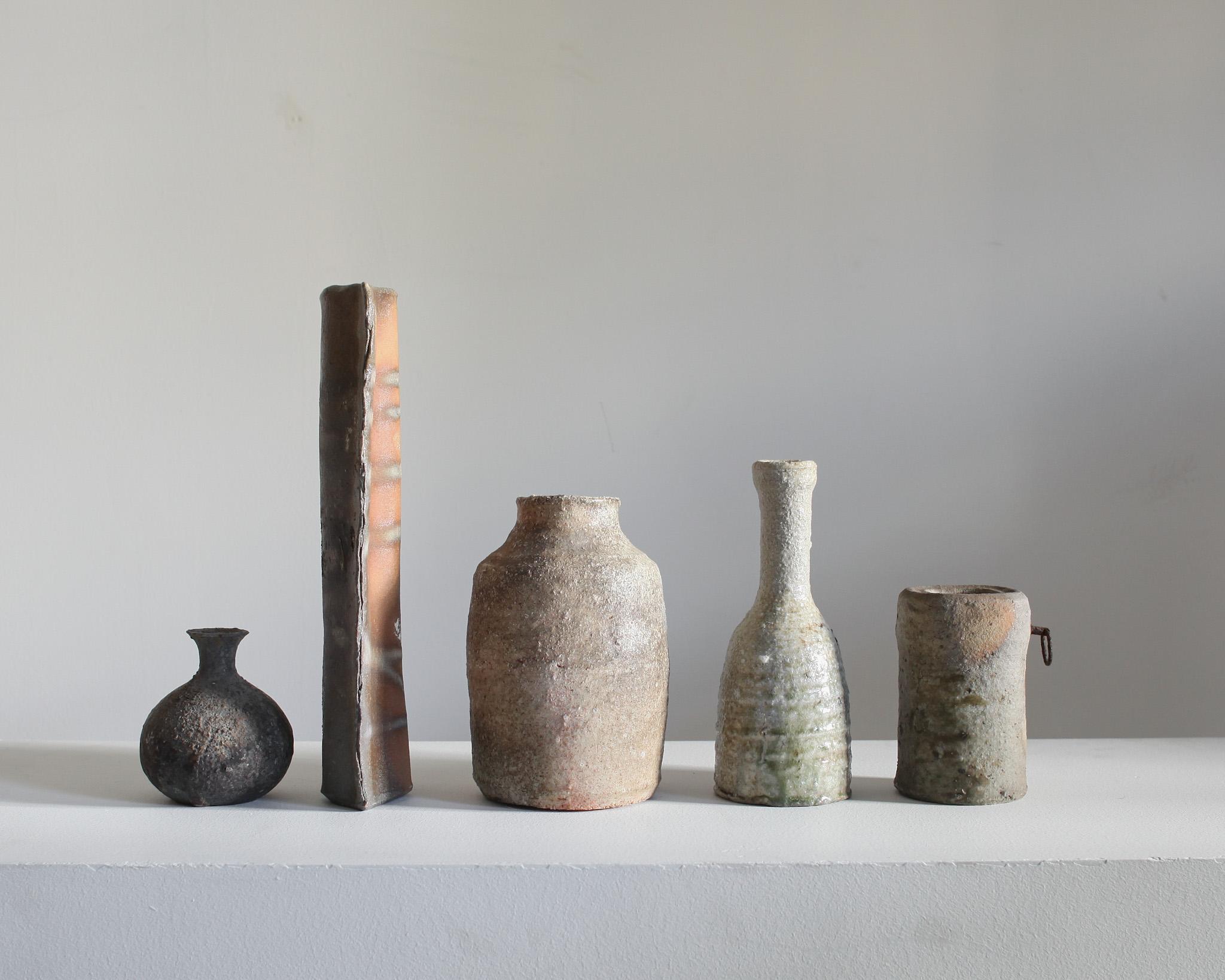 Sammlung von 5 japanischen Wabi Sabi Mashiko-Gefäßen aus den 1960er Jahren (5) (Keramik) im Angebot