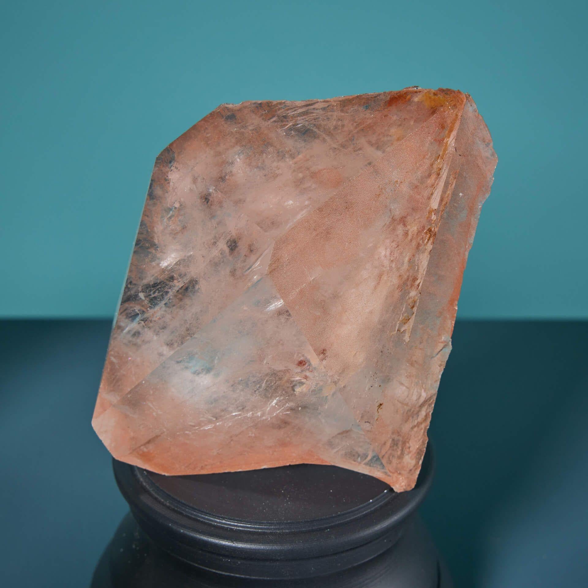 Collection of 5 Cabinet Quartz & Calcite Specimens For Sale 1