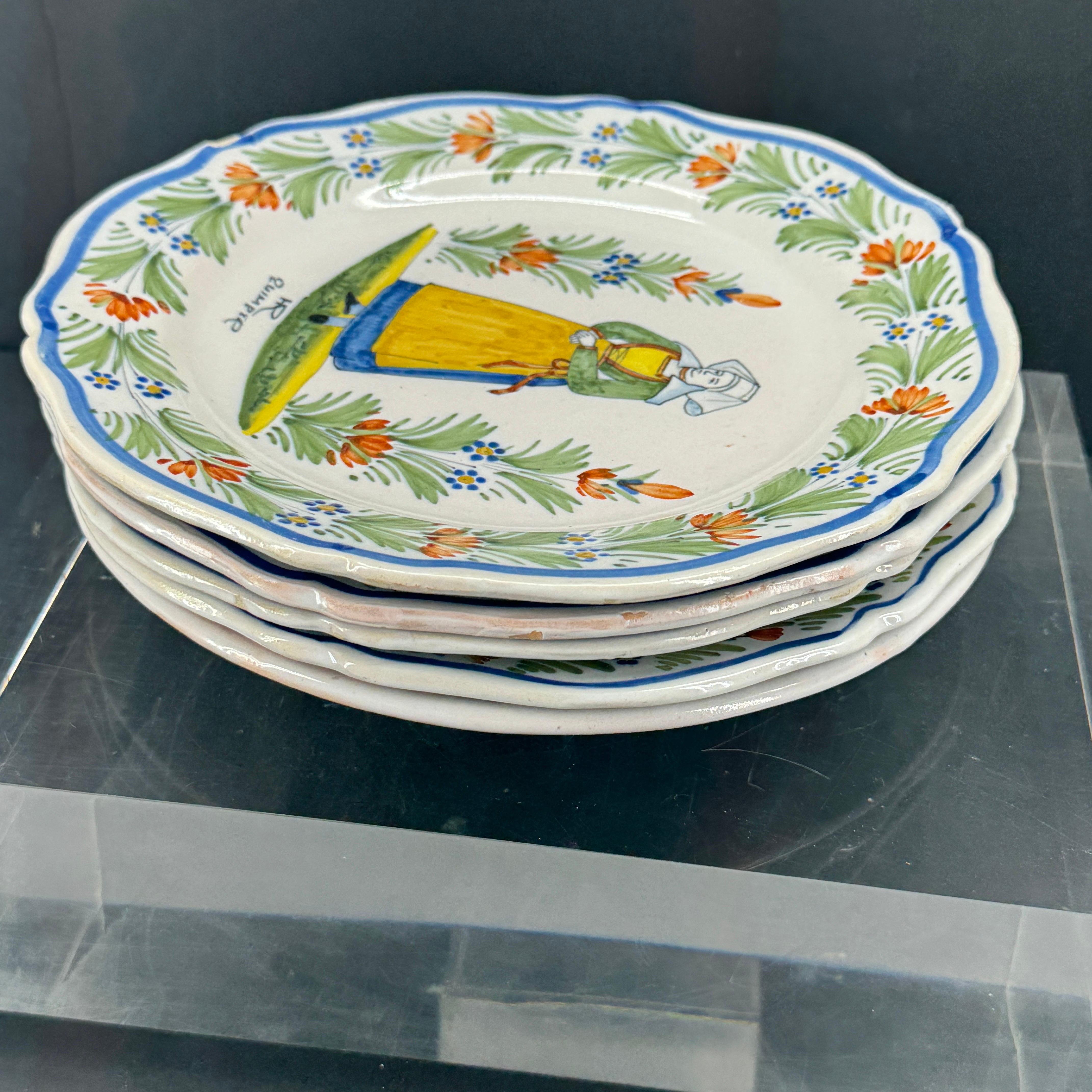 Colección de 5 platos franceses de loza de Quimper en venta 2