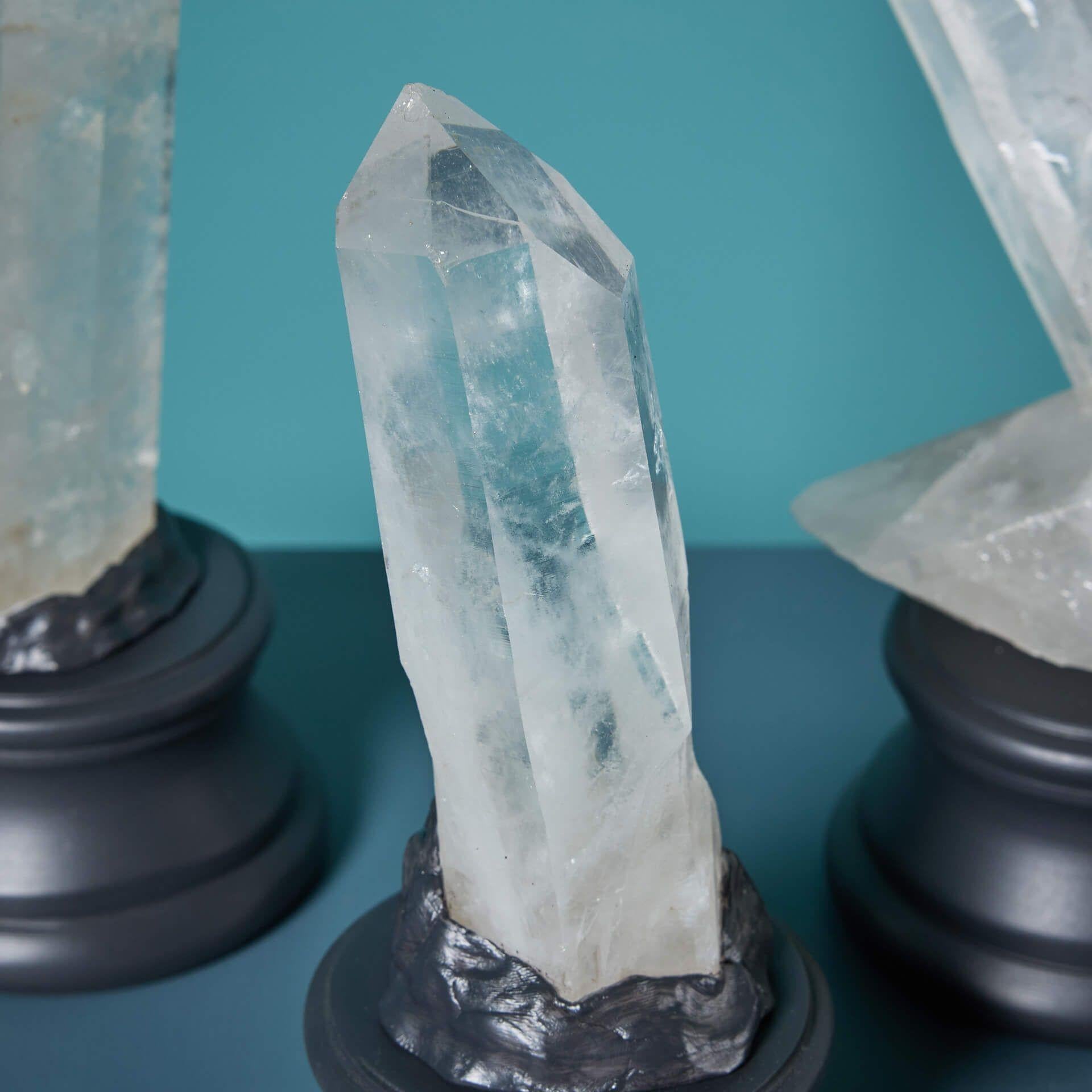 Collectional de 5 spécimens naturels de pointes de quartz en vente 5