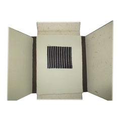 Colección de 50 Muestras Textiles Shimacho "Rayas" en una Caja Hecha a Mano (Libro)