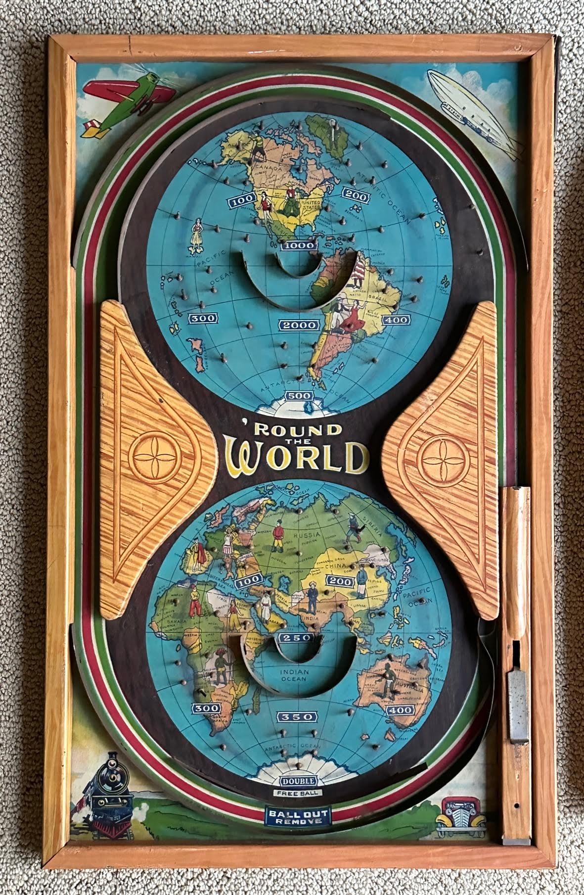 Collection of 6 Rare Figure Eight Antique Graphic And Colorful Pinball Games im Zustand „Gut“ im Angebot in Stamford, CT