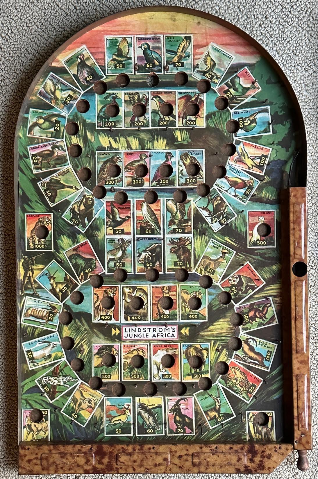 Collection of 6 Rare Figure Eight Antique Graphic And Colorful Pinball Games (Holz) im Angebot