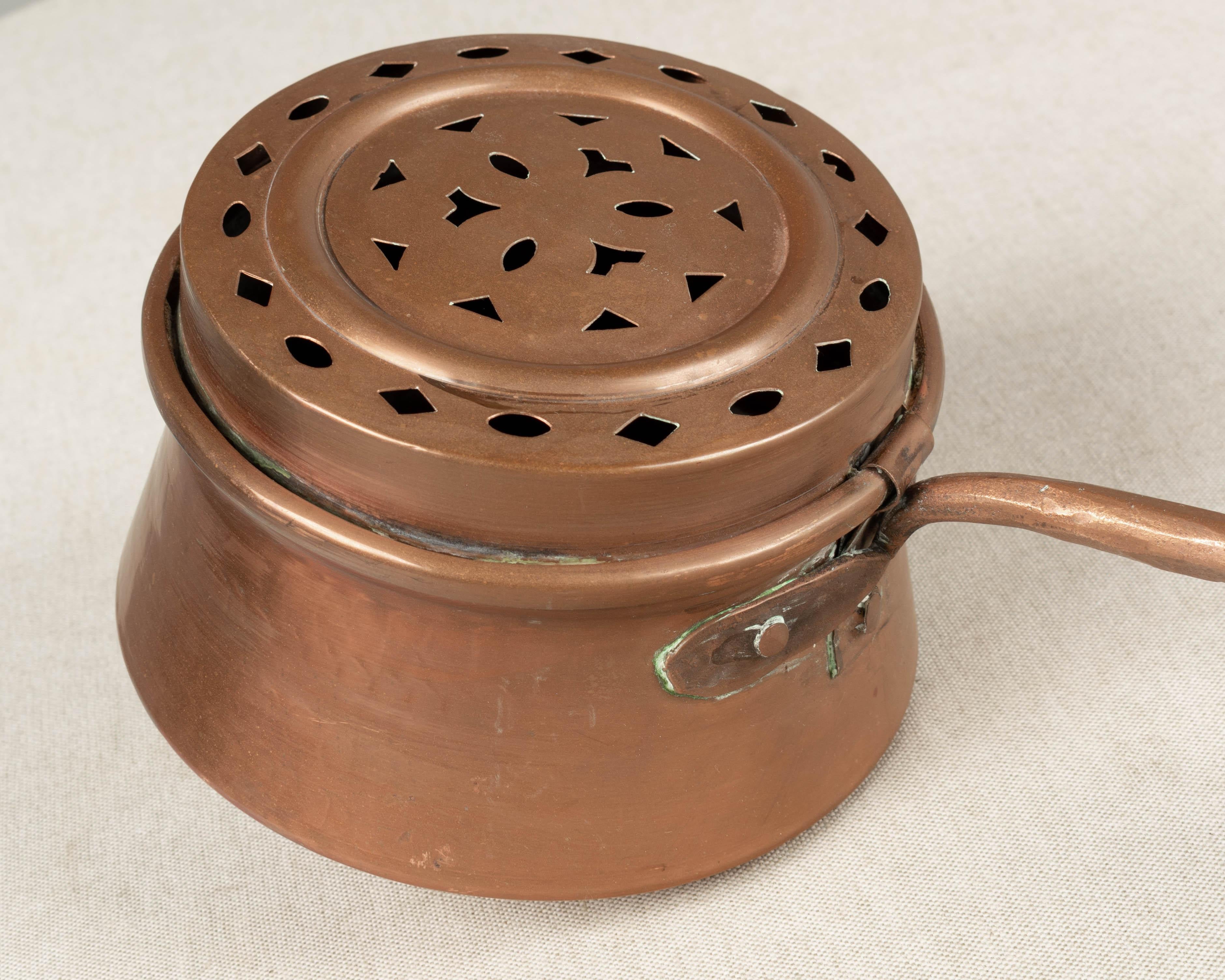 Collection of 7 Antique French Copper Bed Warmers In Good Condition In Winter Park, FL