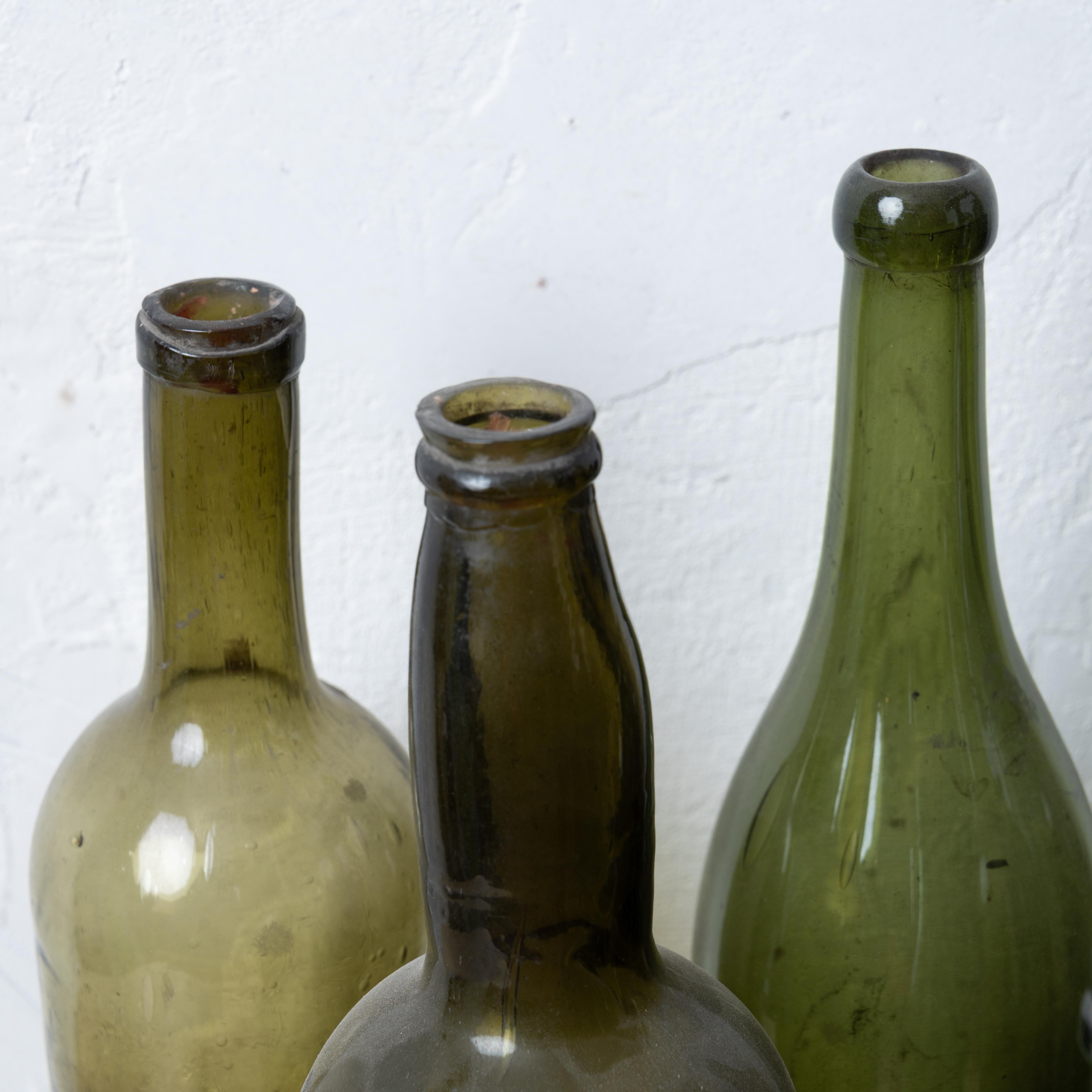 Collection of 9 Antique Wine Bottles, 19th Century - Savannah History For Sale 2