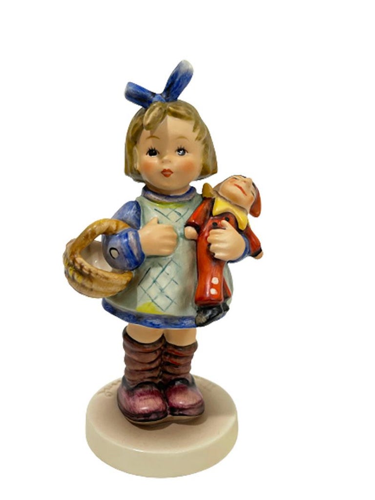 Collection of 9 figurines of M.I. Hummel, Goebel West Germany For Sale at  1stDibs | west germany figurines