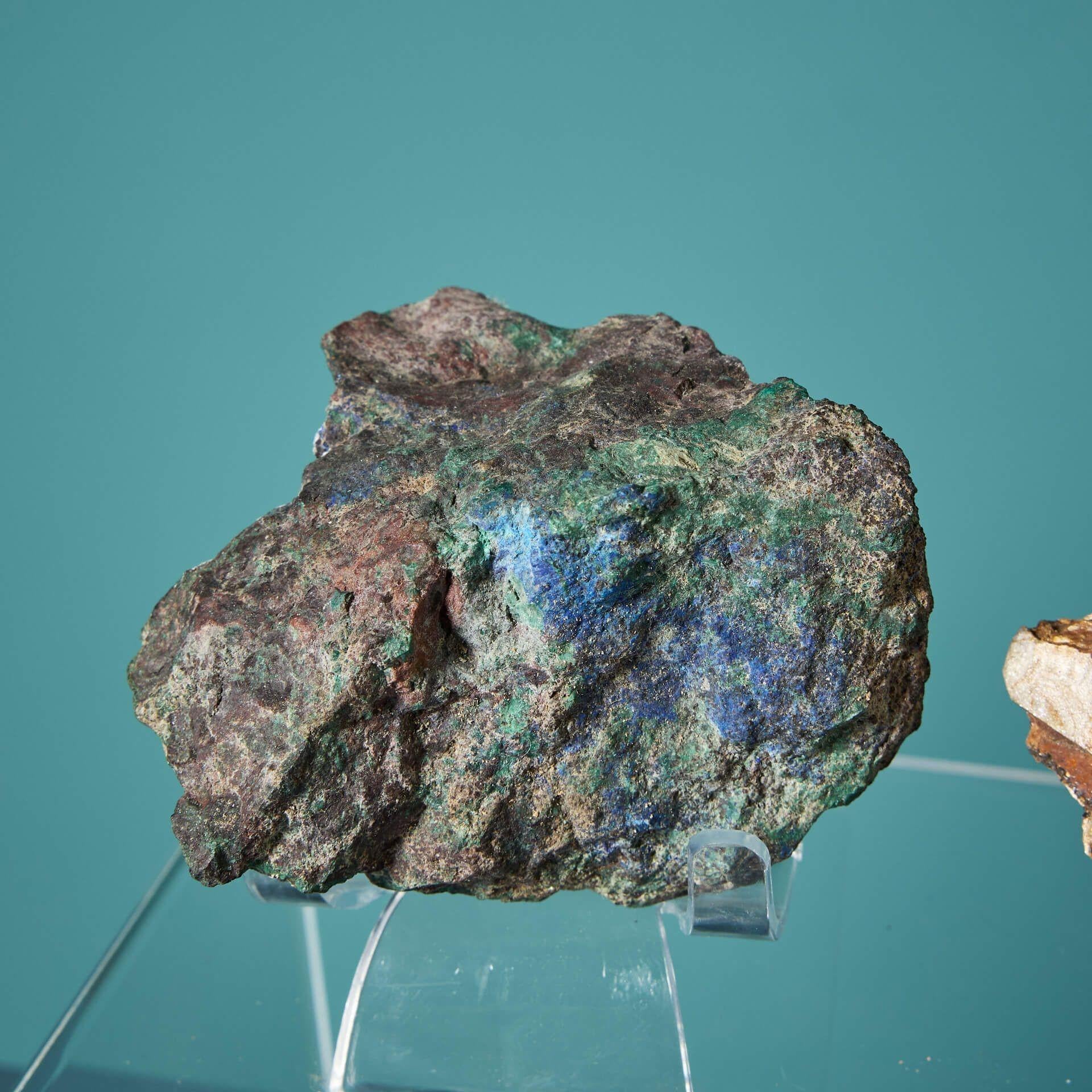 Collection of 9 Prehistoric Minerals including Hematite, Agate & Tourmaline For Sale 4