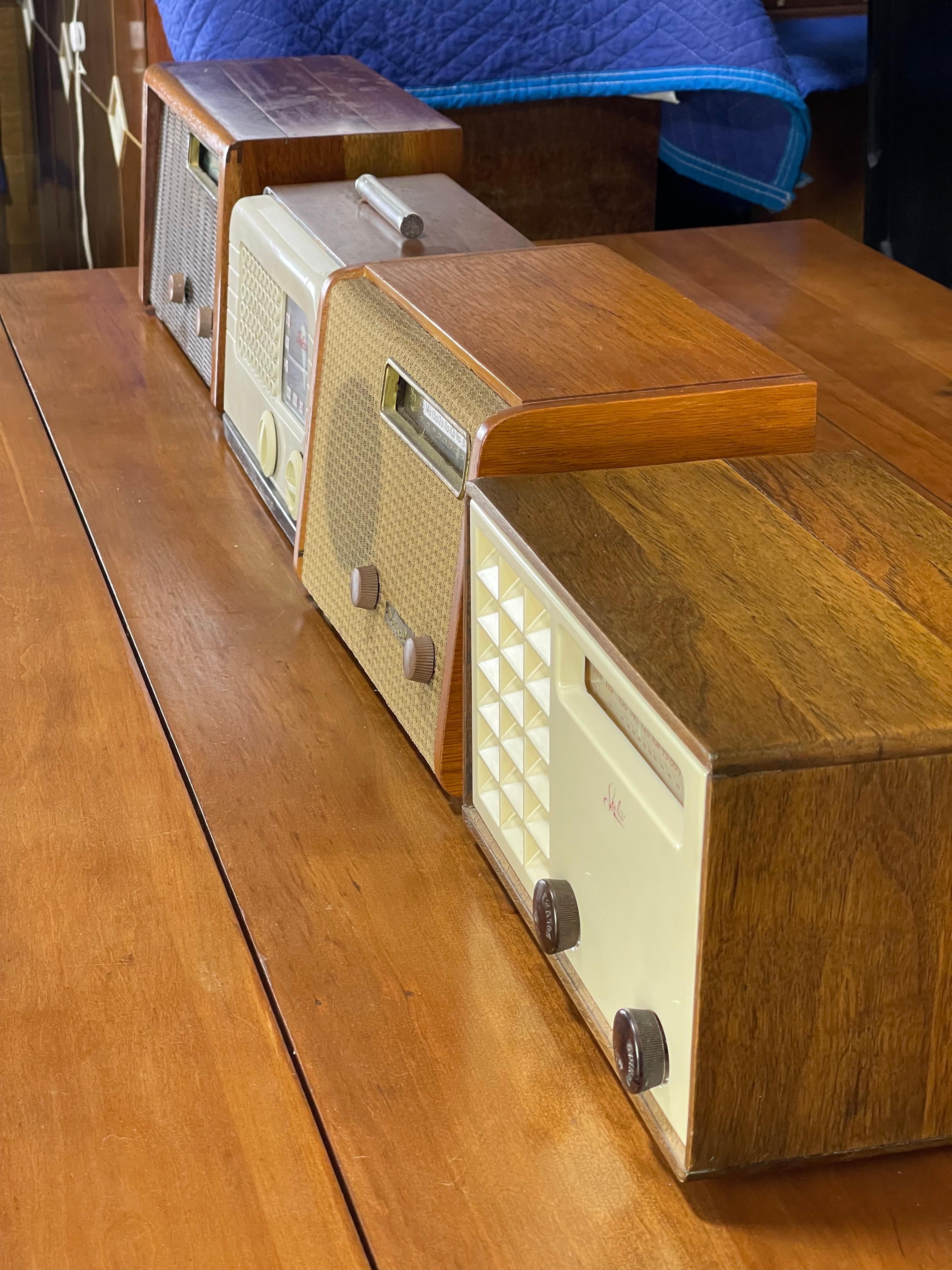 Collection of Vintage Antique Alexander Girard Radios For Sale 4