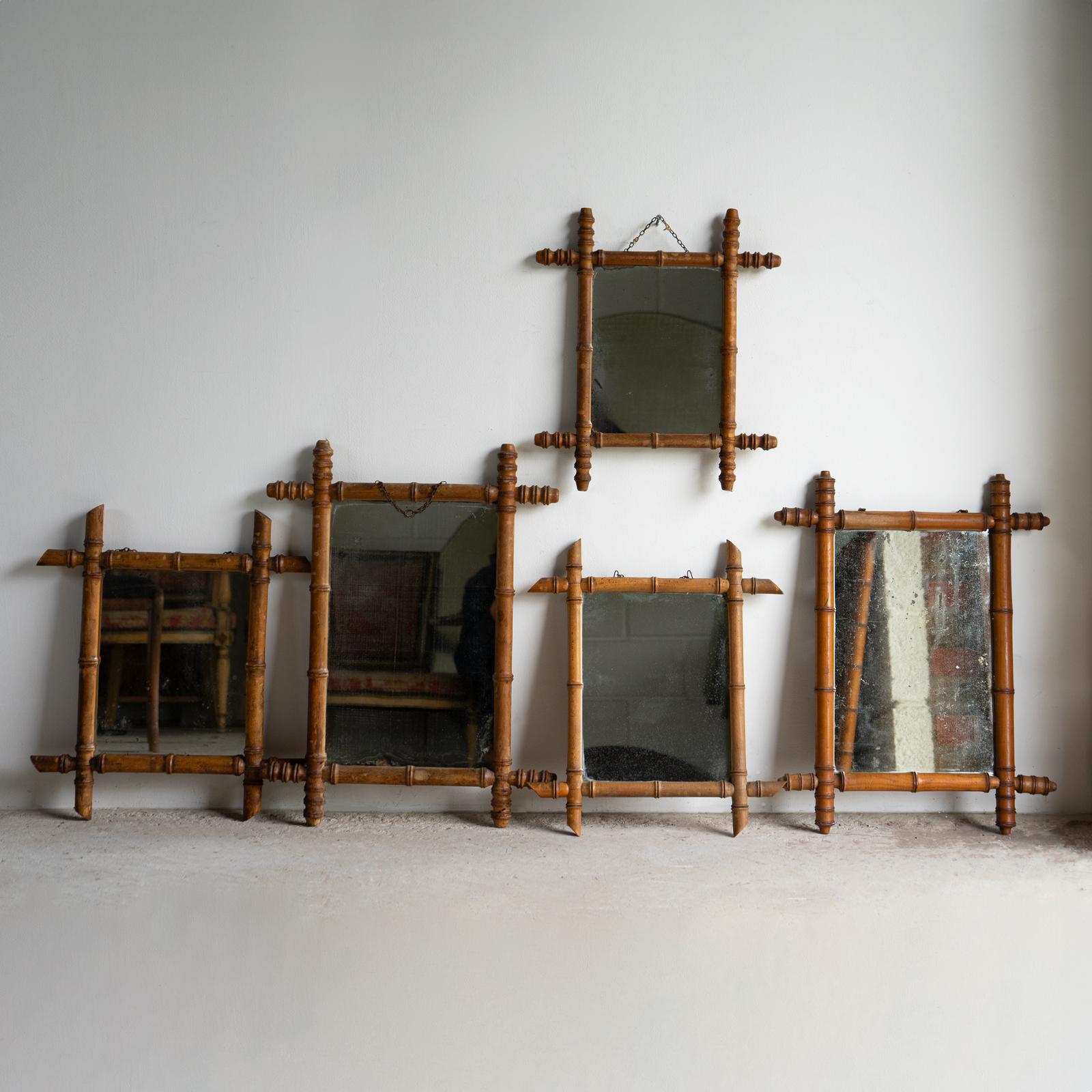 Colección de espejos de pared franceses antiguos de bambú sintético, principios del siglo XX en venta 1