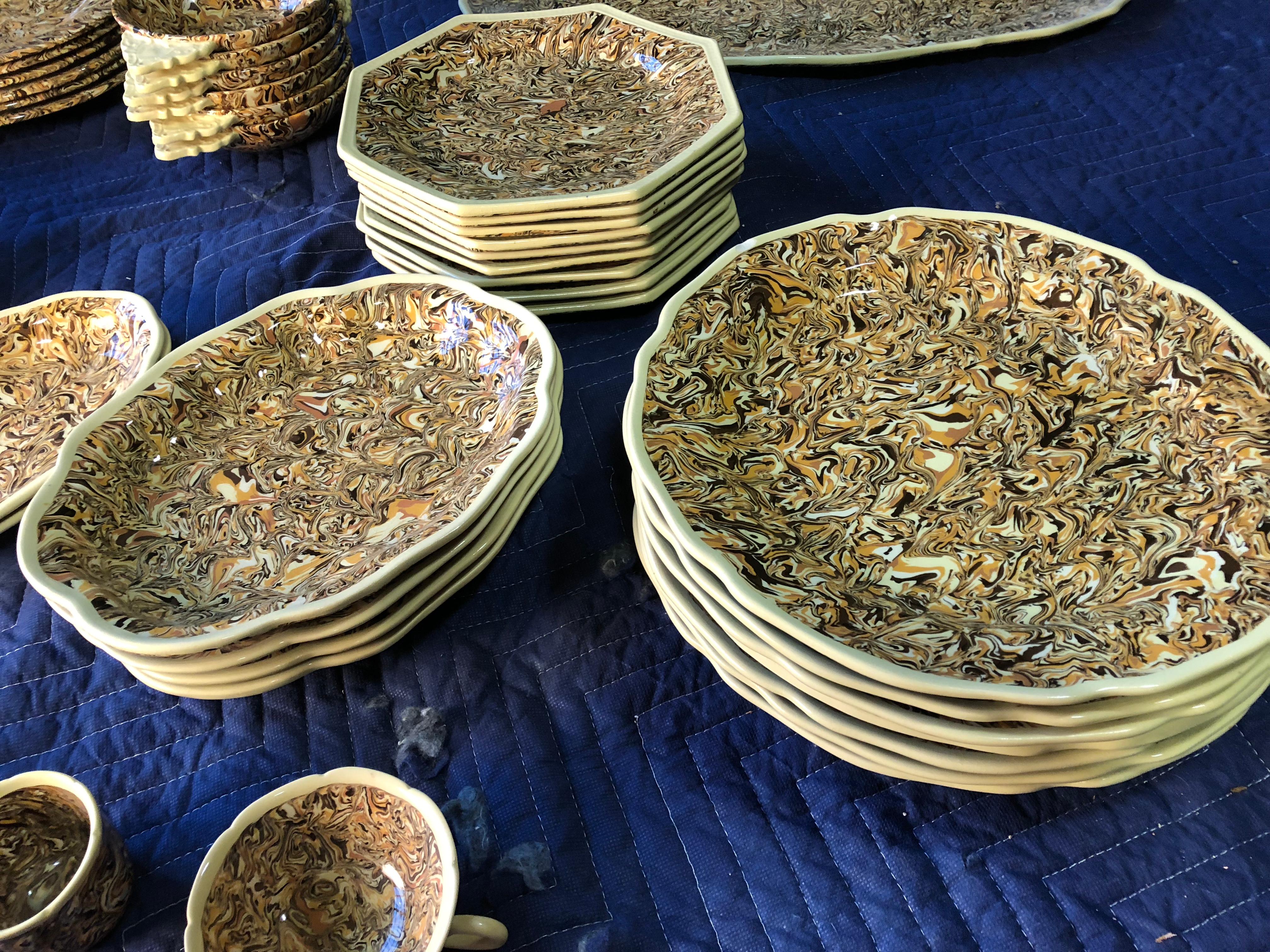 Collection of Apt Faience, Atelier Bernard In Good Condition In Doylestown, PA