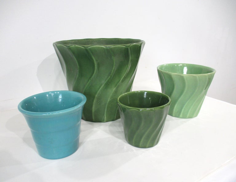 Bauer California Pottery Planter Collection 4pcs. For Sale at 1stDibs