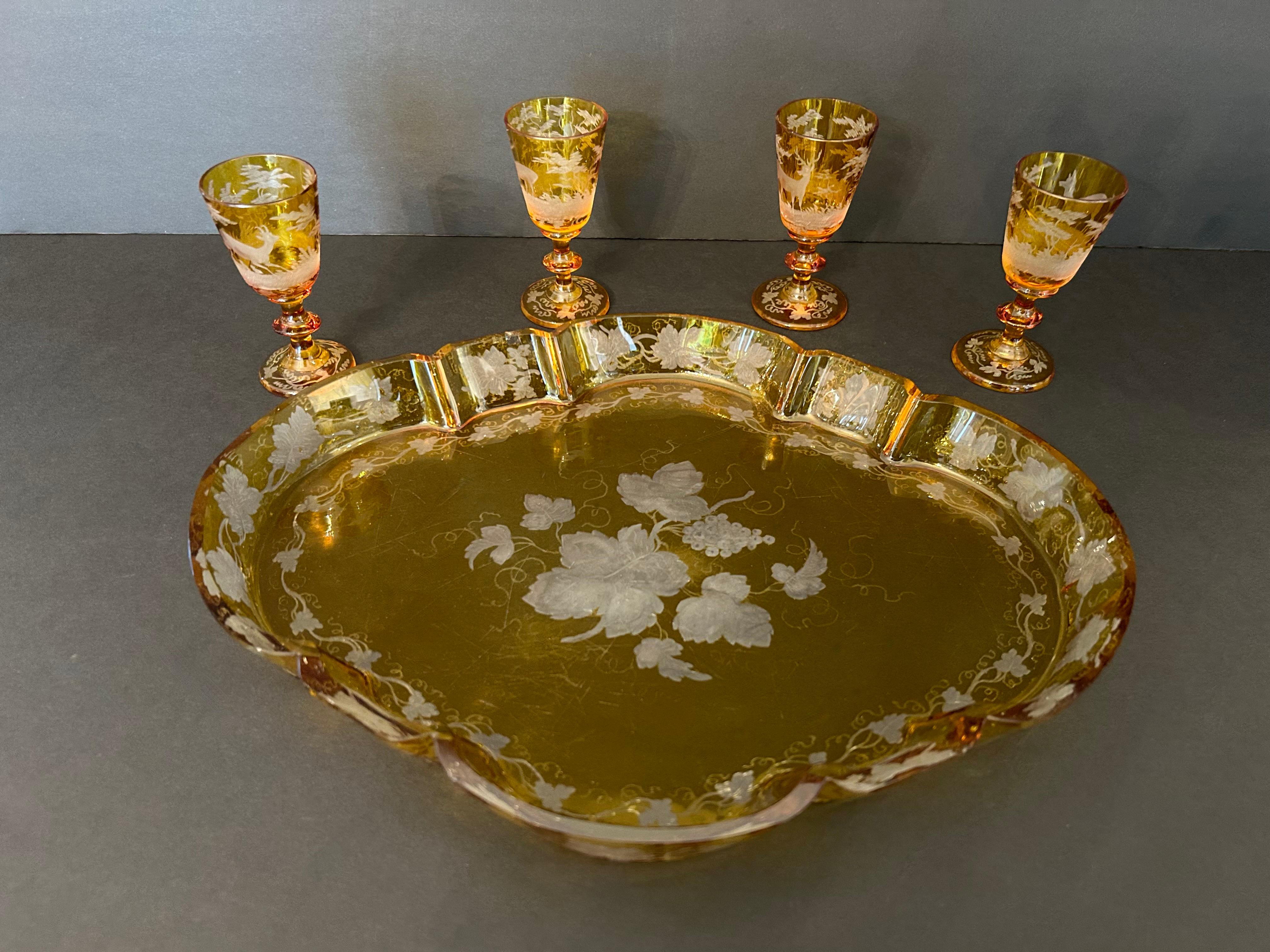 The Collective of Bohemian Amber Cut-To-Clear Crystal Glassware, 19e siècle en vente 2
