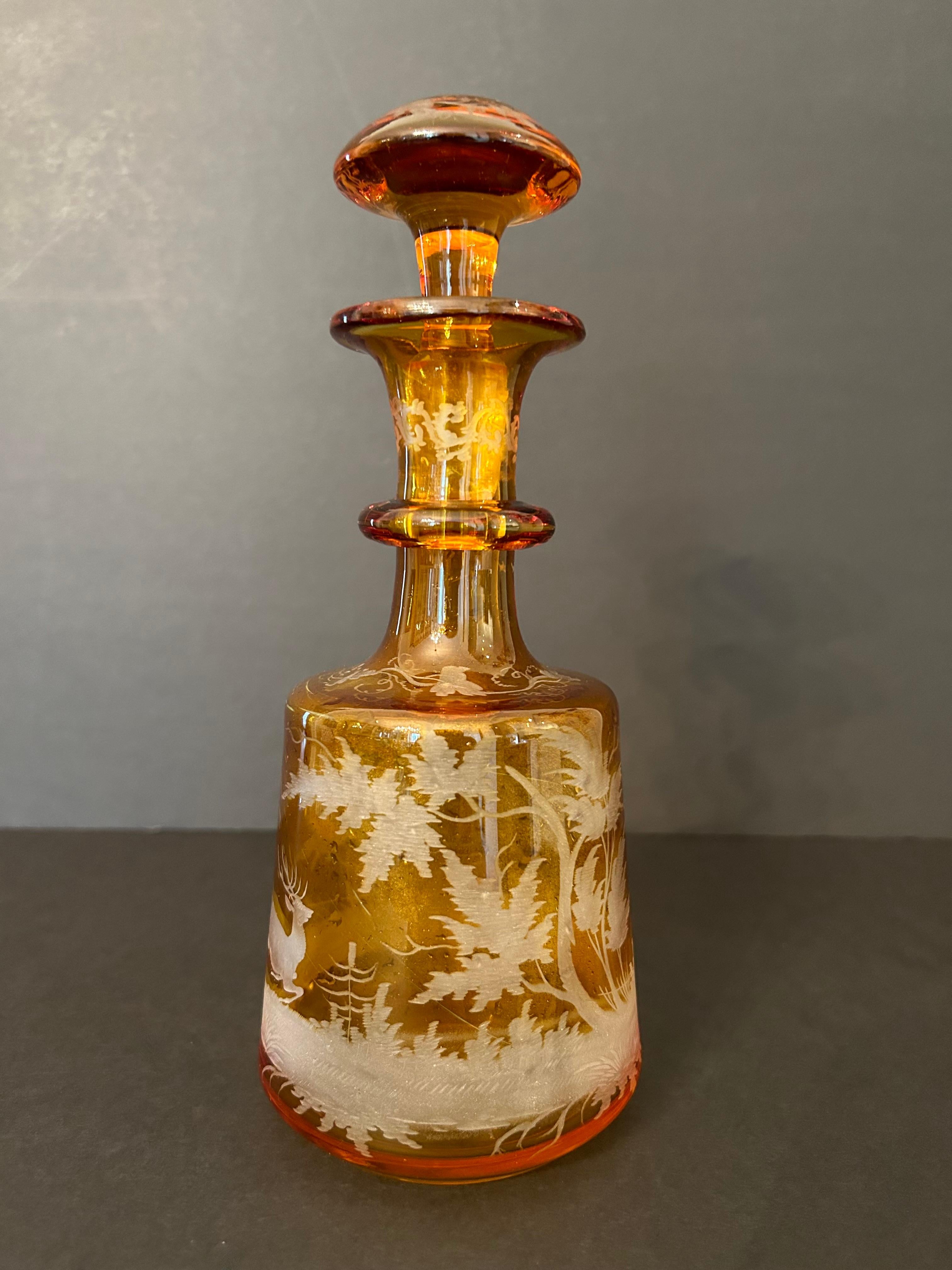 The Collective of Bohemian Amber Cut-To-Clear Crystal Glassware, 19e siècle Bon état - En vente à Toronto, CA