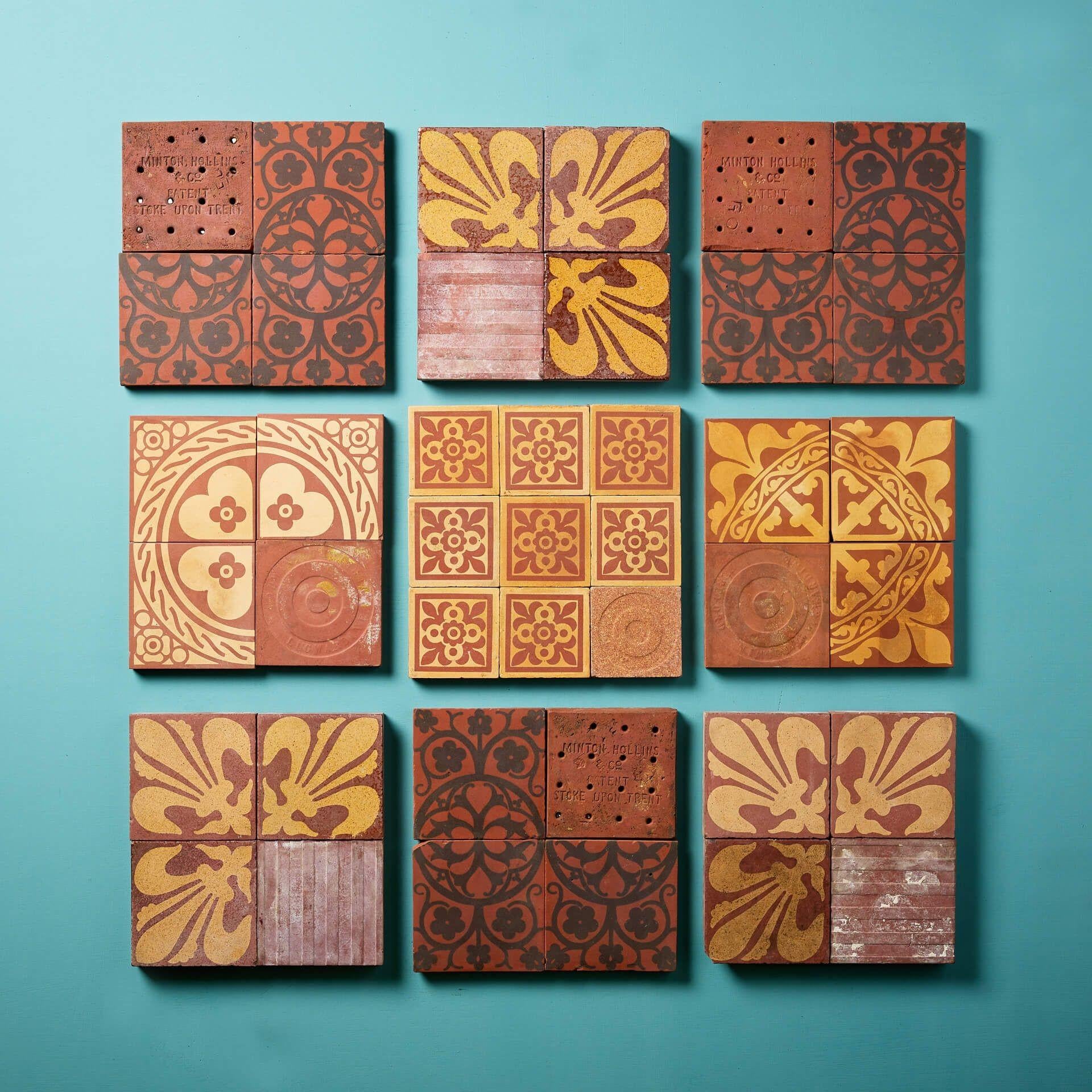 Collection of British Post-Medieval Patterned Encaustic Tiles im Angebot 1