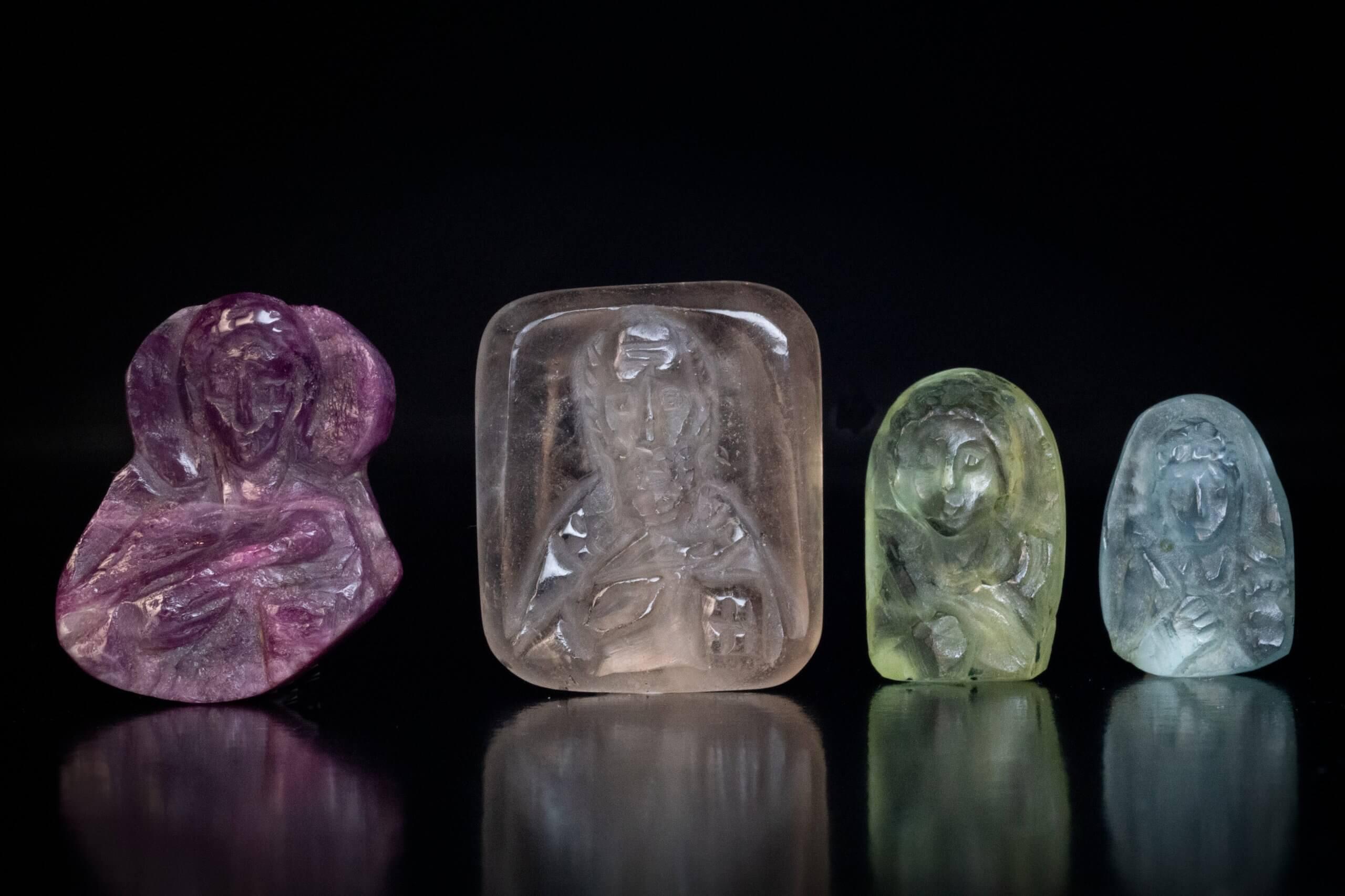 Collection of Byzantine Gem Cameos c. 900 – 1100 AD For Sale 1