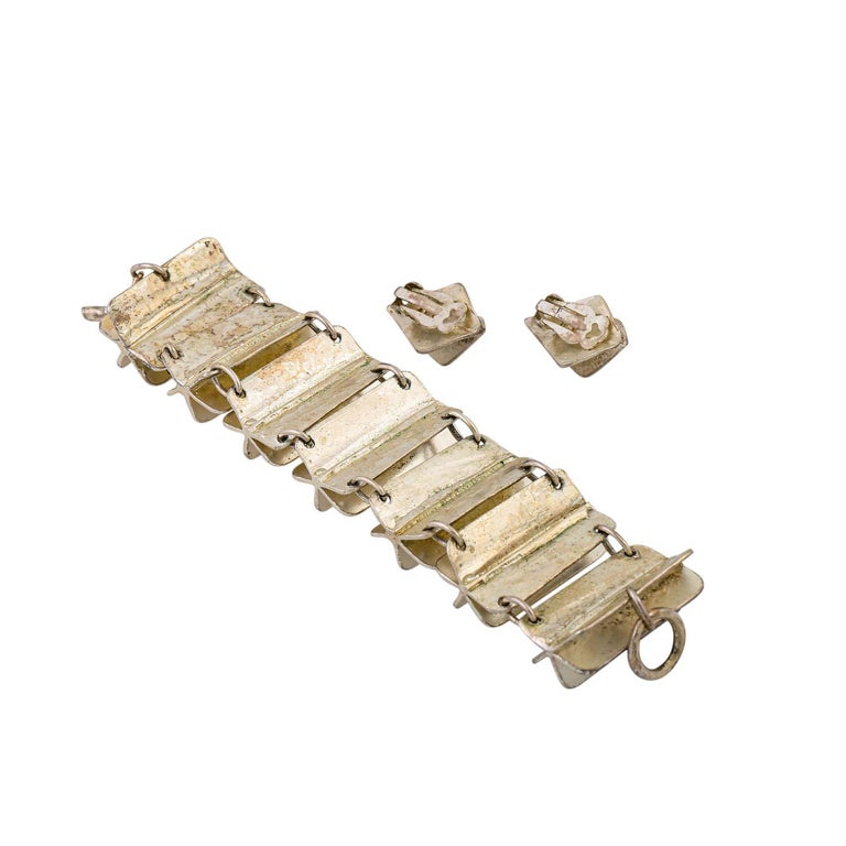 Collection of Costume Jewellery For Sale at 1stDibs