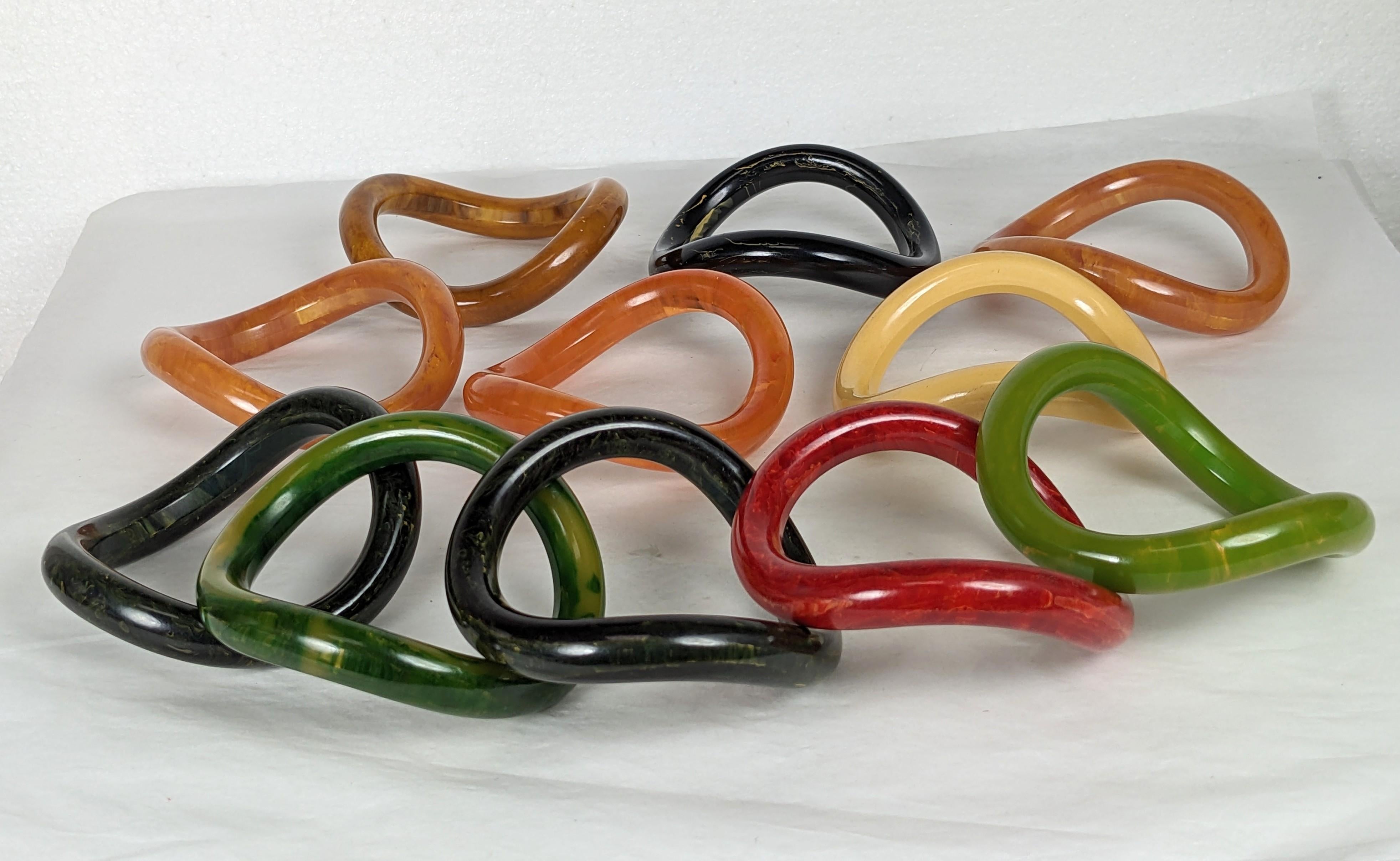 Collection of End of Day Bakelite Squiggle Bracelets In Excellent Condition For Sale In New York, NY