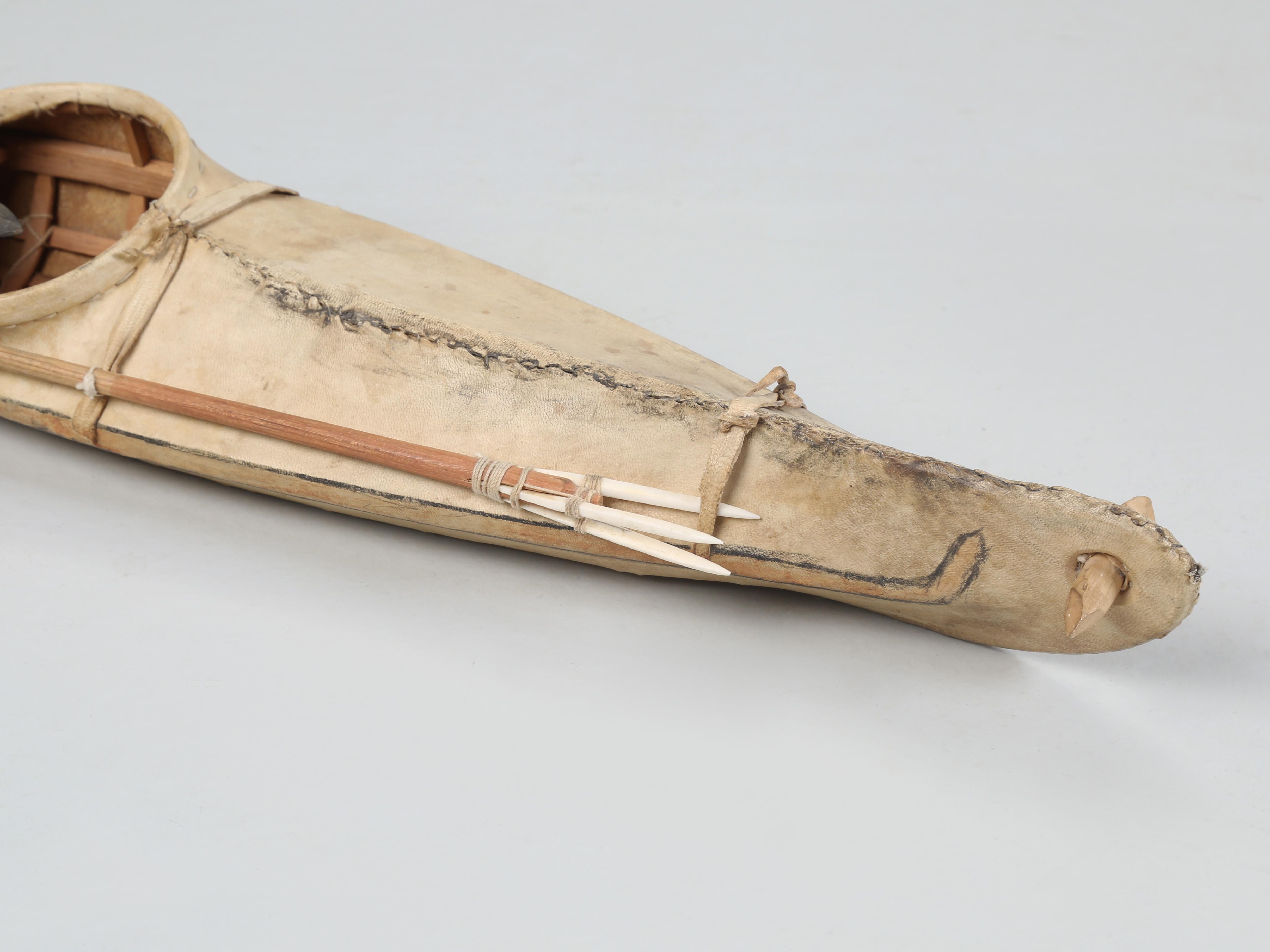 Sammlung von Kajaks mit Eskimo-Robbenhautbezug aus den frühen 1900er Jahren Alle Original im Angebot 2