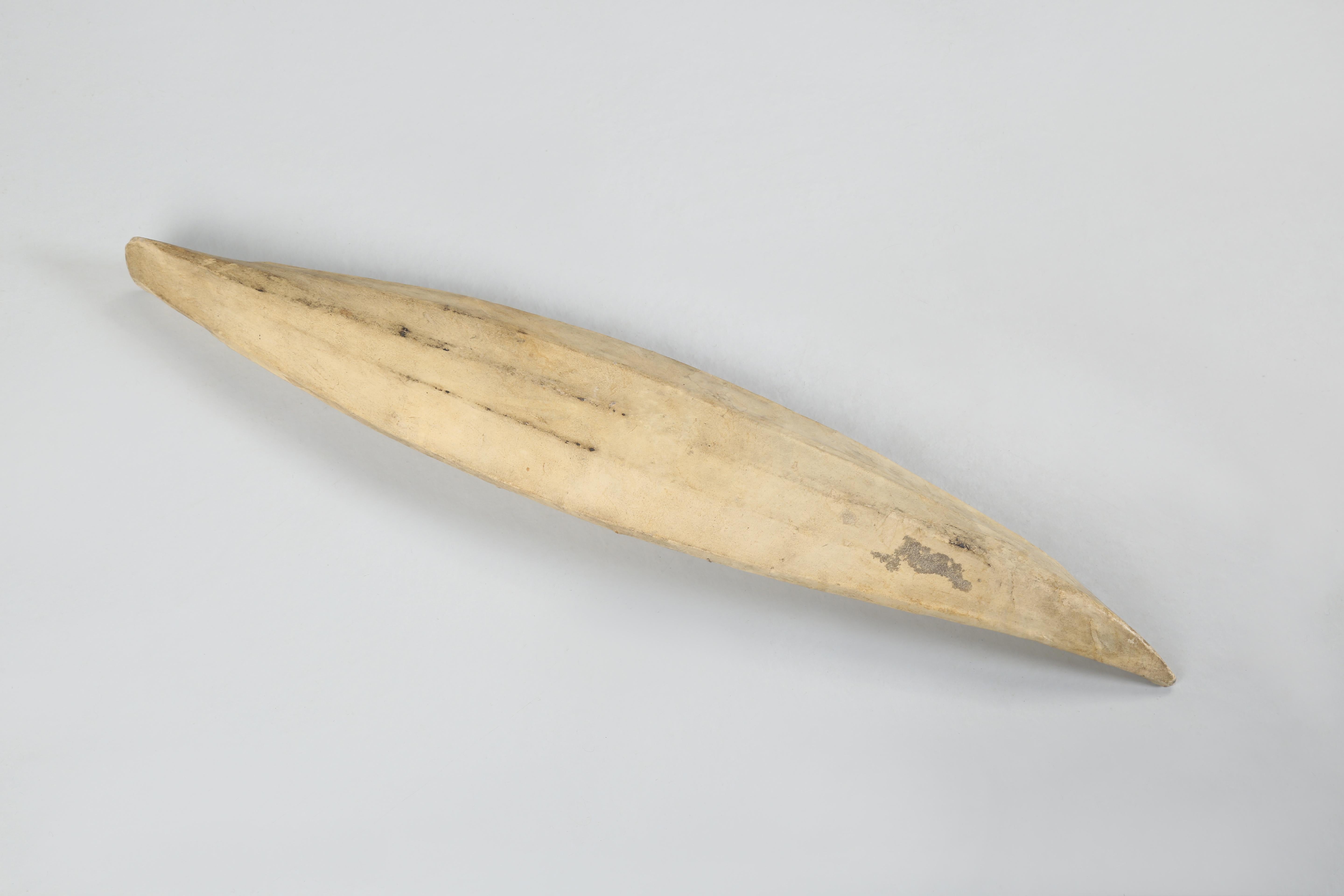 Sammlung von Kajaks mit Eskimo-Robbenhautbezug aus den frühen 1900er Jahren Alle Original (Frühes 20. Jahrhundert) im Angebot