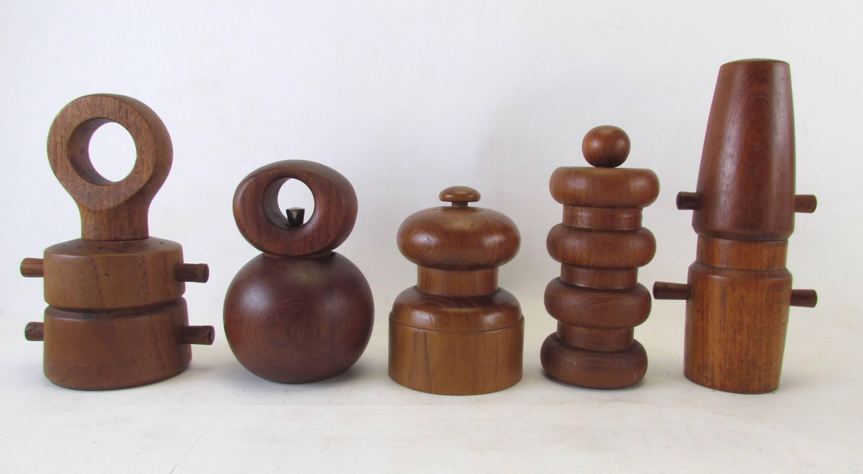 Collection of 15 Danish Modern Teak Pepper Mills In Good Condition In Peabody, MA