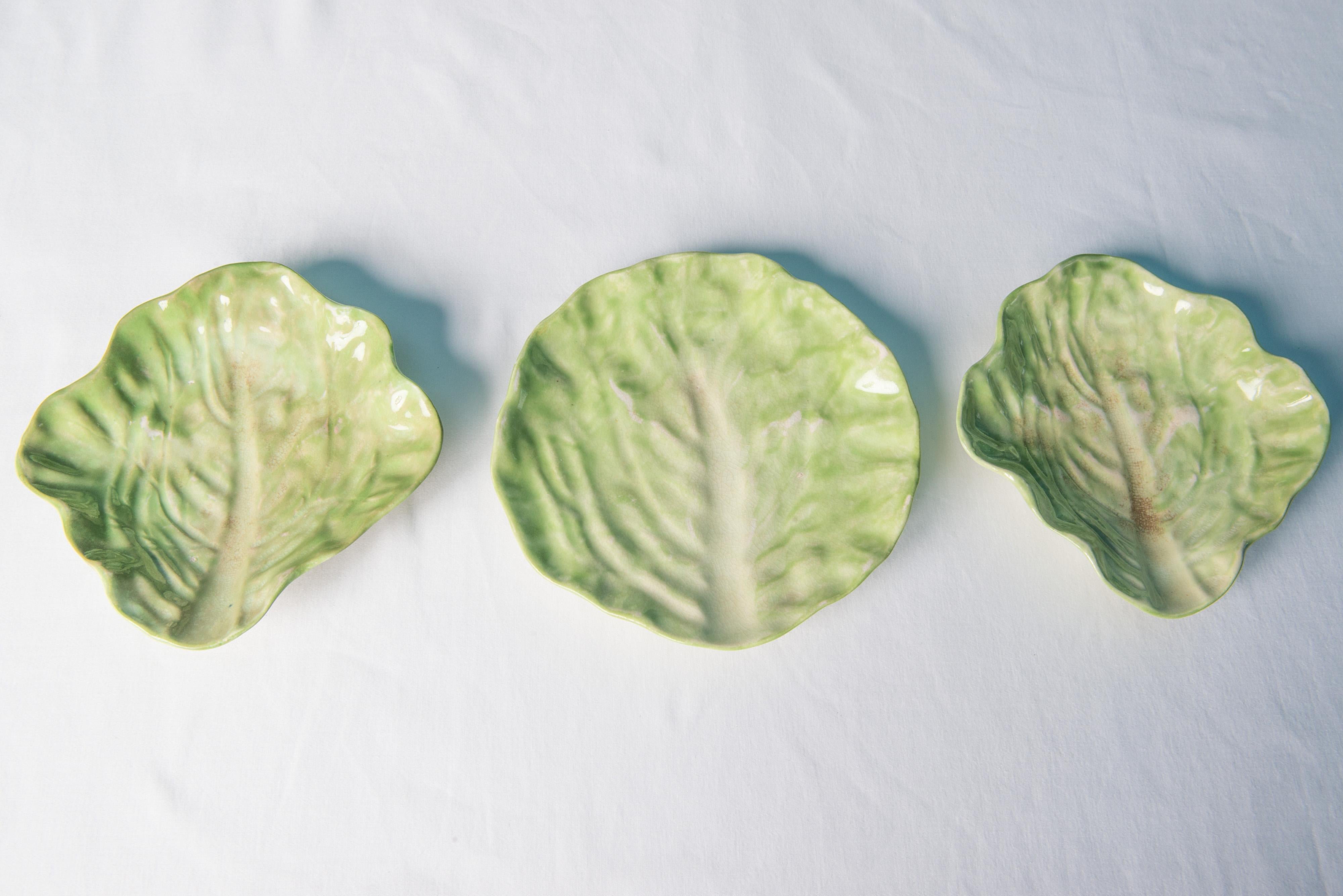 American Collection of  Fifty-nine Pieces of Wannopee Lettuce Leaf Majolica Pottery  For Sale