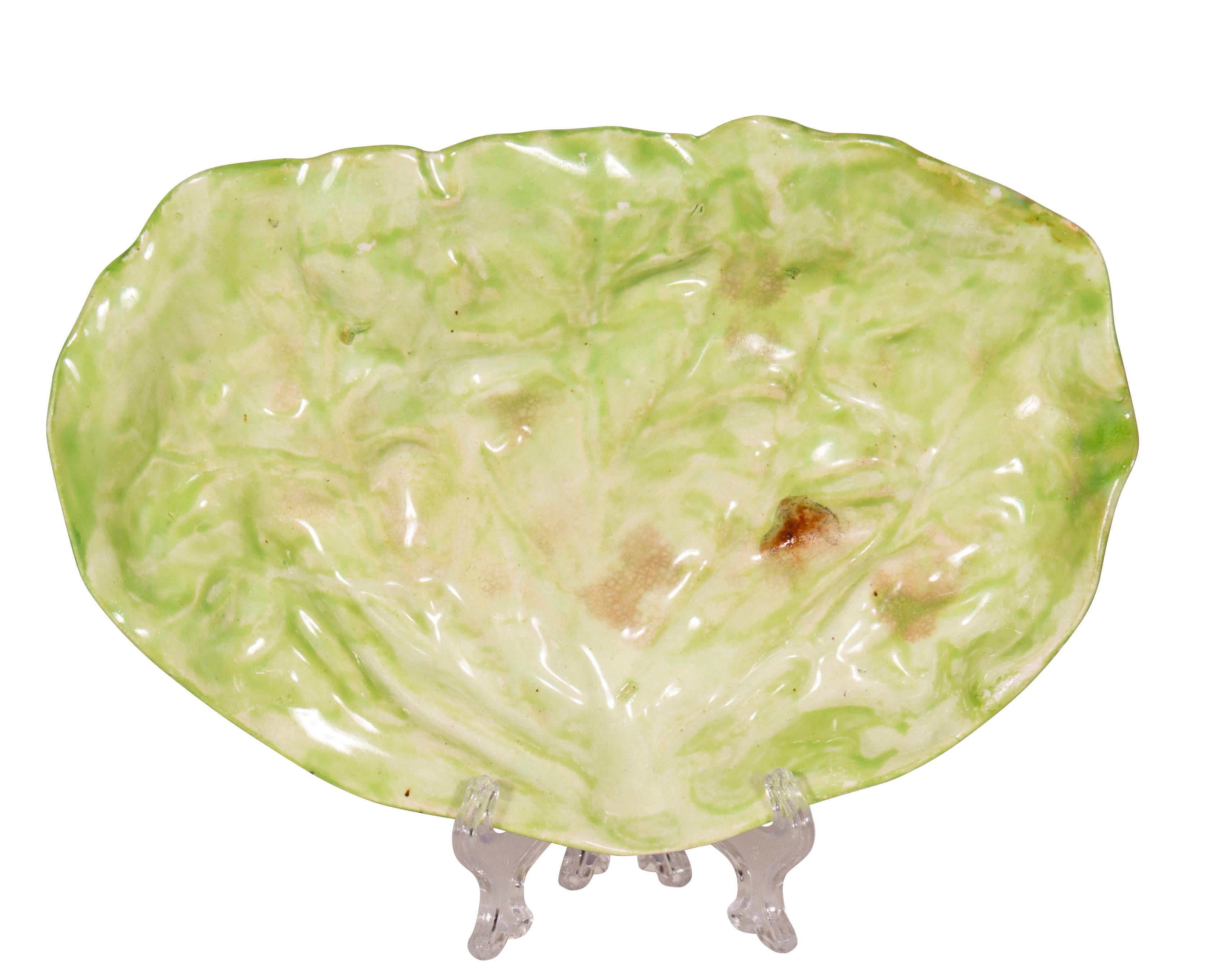 Collection of Fifty Three Pieces of Wannopee Lettuce Leaf Majolica Pottery In Good Condition In Essex, MA